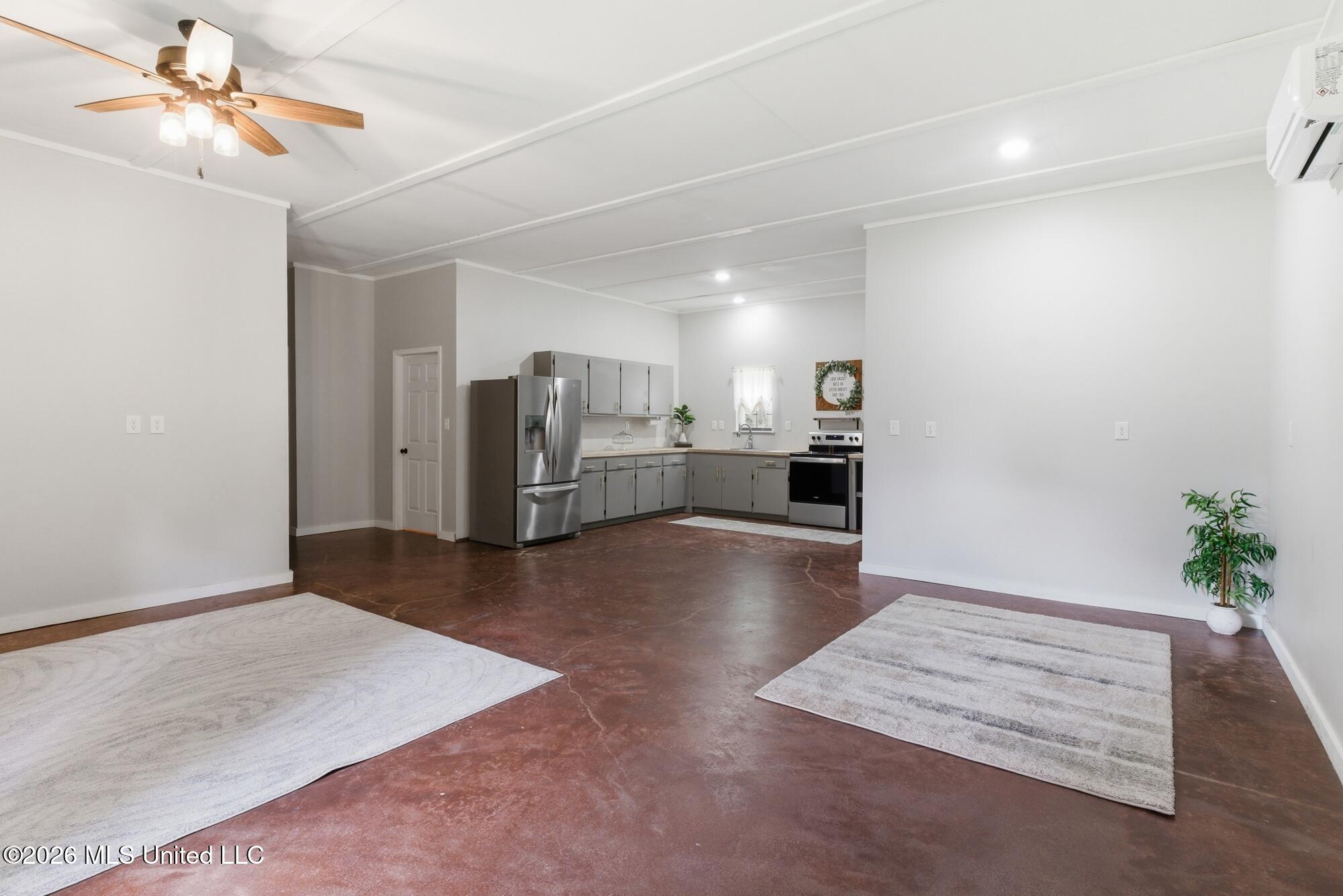 218 John Evans Road