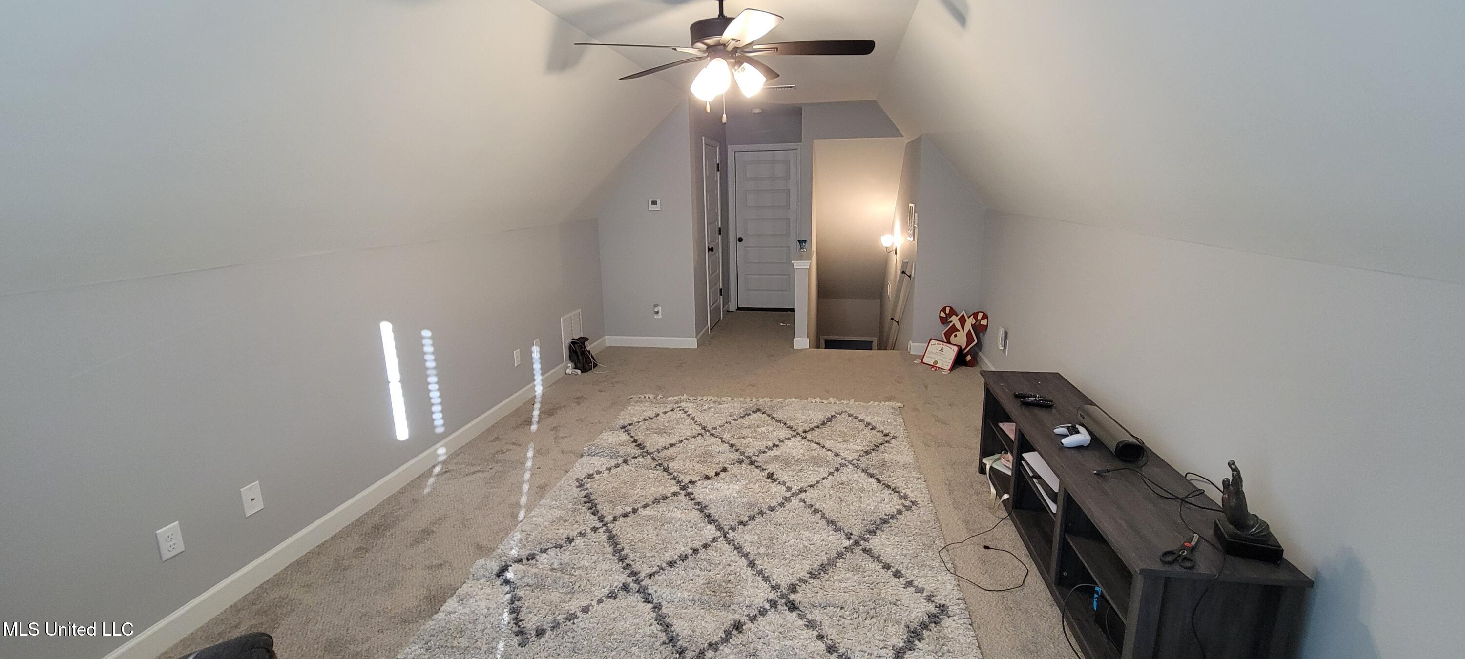 8628 Lois Lane Ln, Southaven, Mississippi image 12
