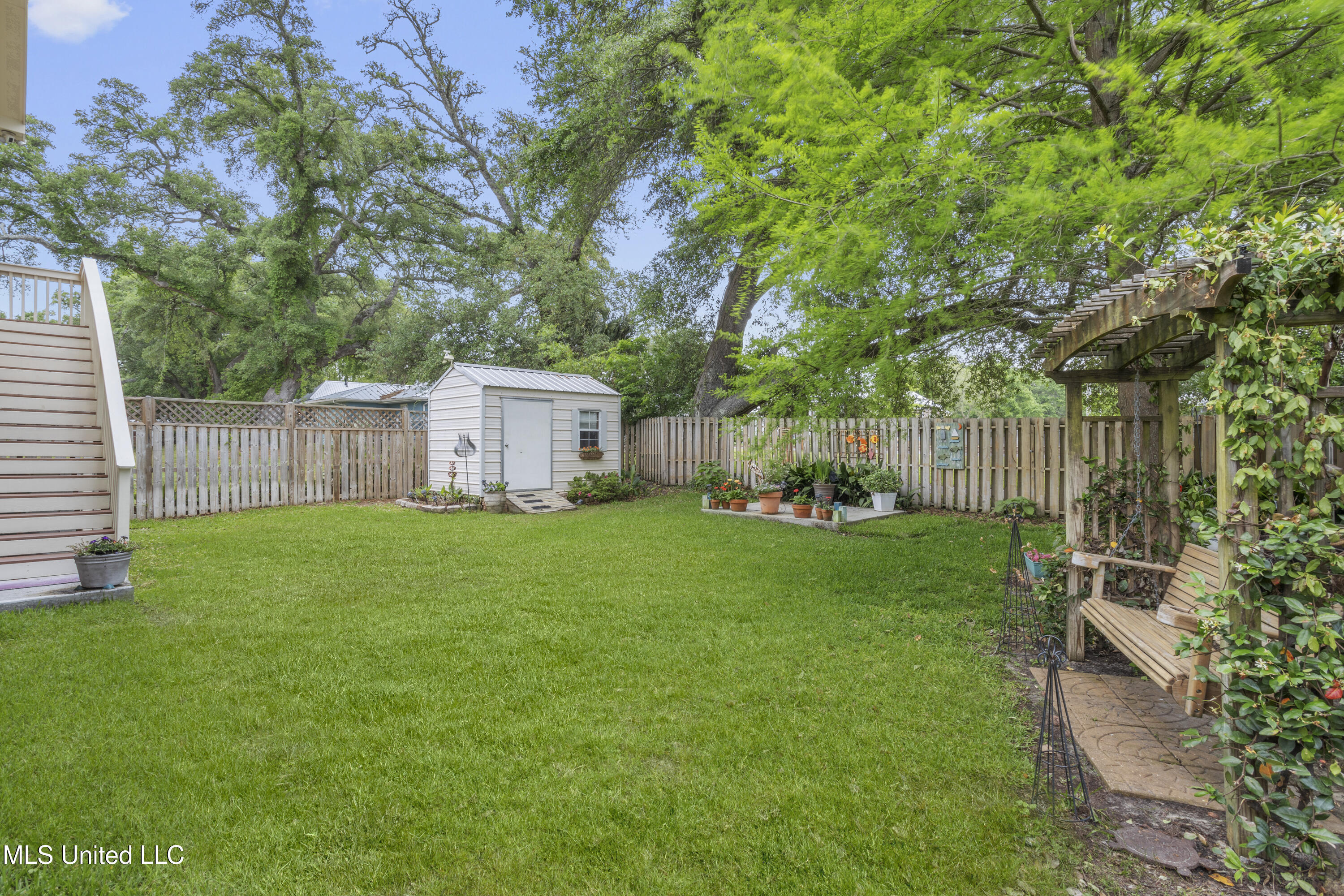 130 Acacia Avenue, Biloxi, Mississippi image 47