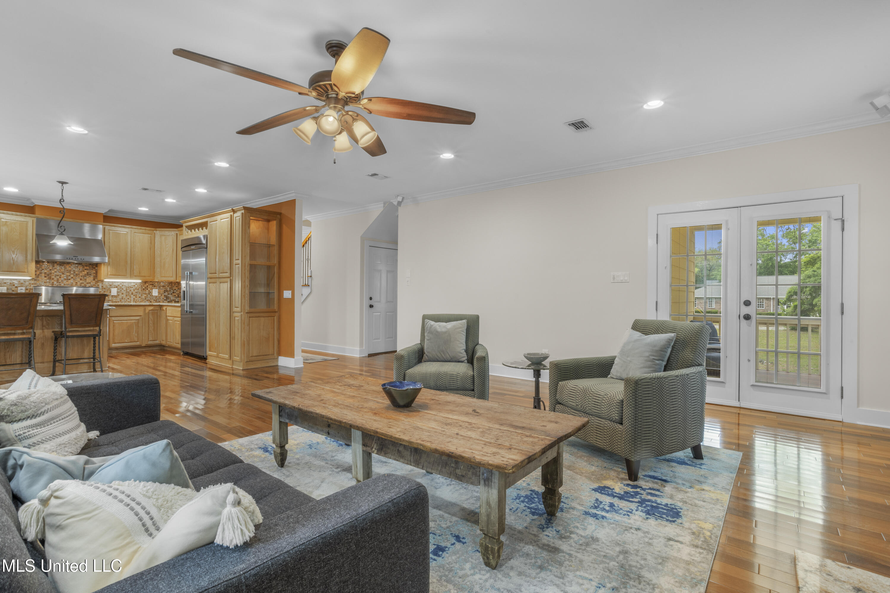 130 Acacia Avenue, Biloxi, Mississippi image 12
