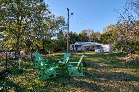 Homes For Sale - 1541 Frank Hall Road<br/> Bolton, MS 39041