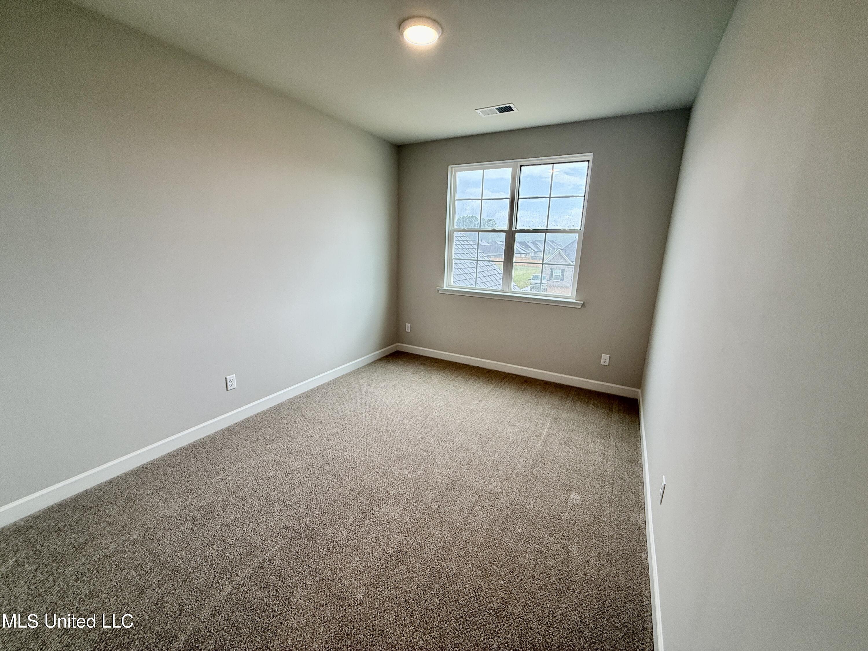 6334 Acorn Way, Walls, Mississippi image 22