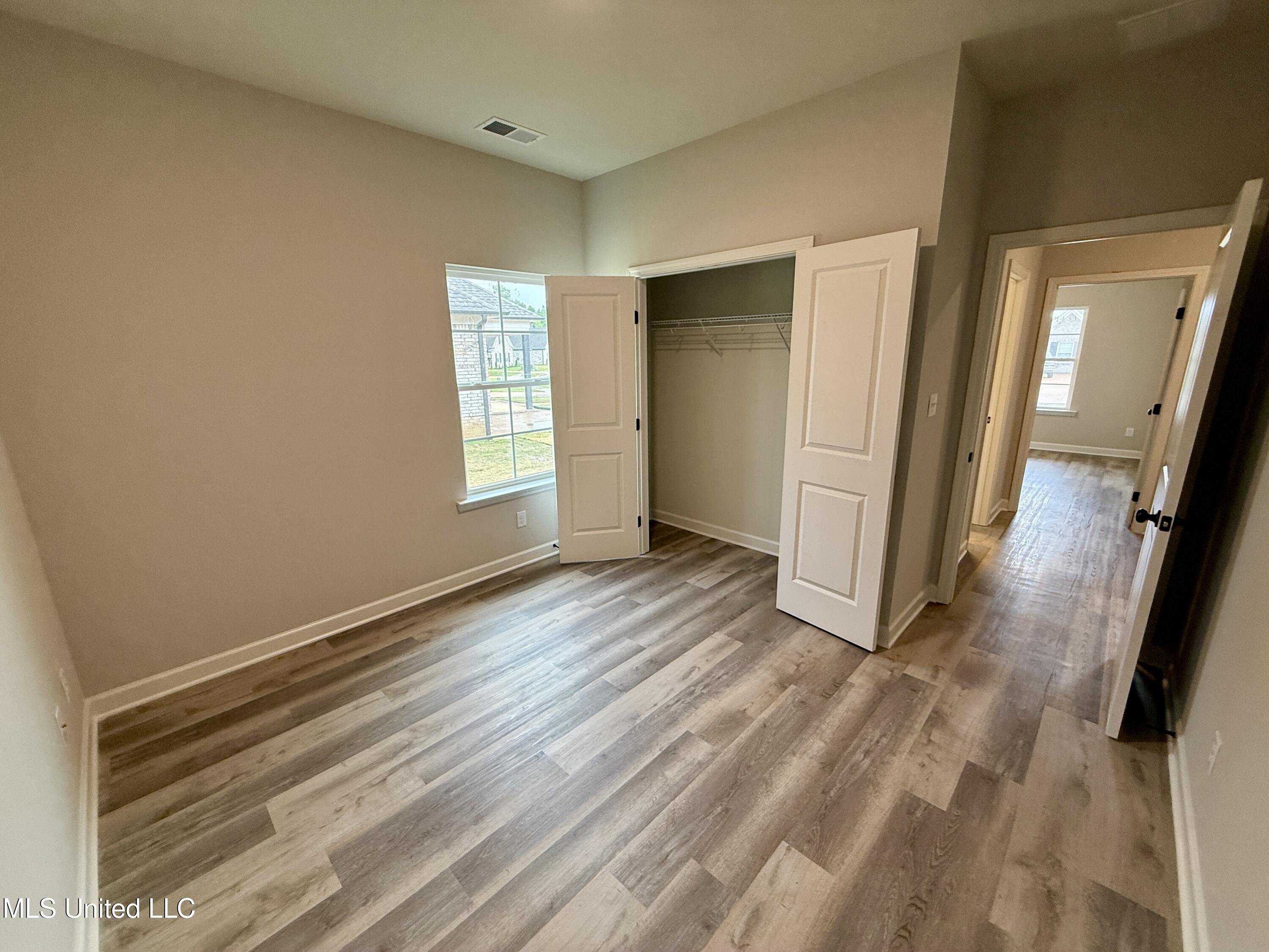6334 Acorn Way, Walls, Mississippi image 19