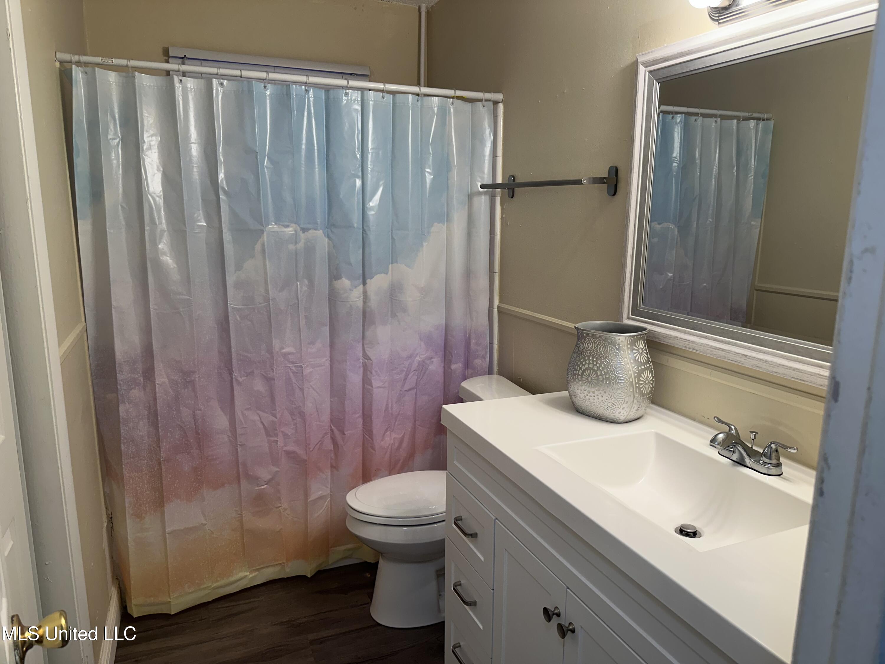 11086 E Taylor Road, Gulfport, Mississippi image 9