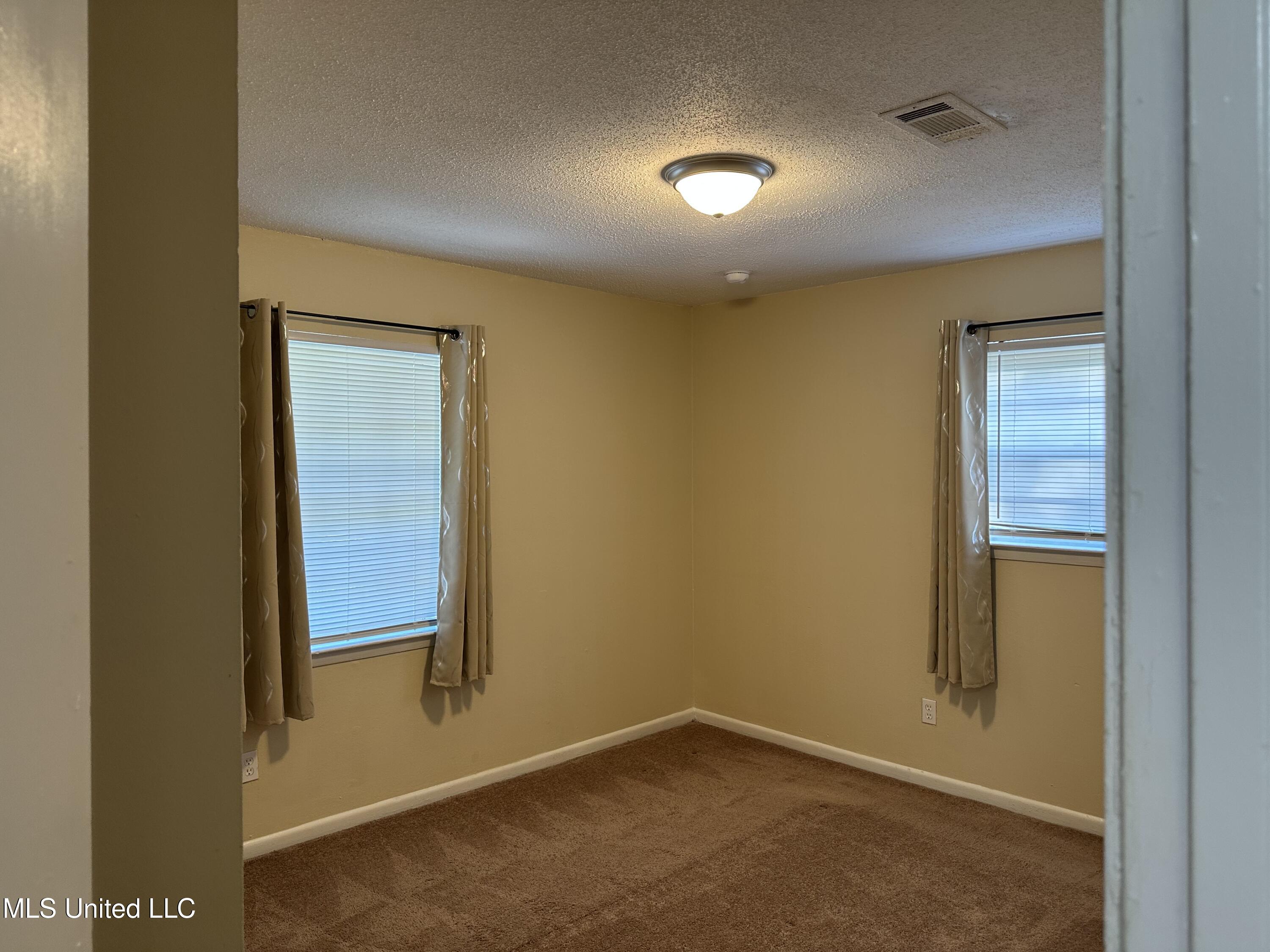 11086 E Taylor Road, Gulfport, Mississippi image 13