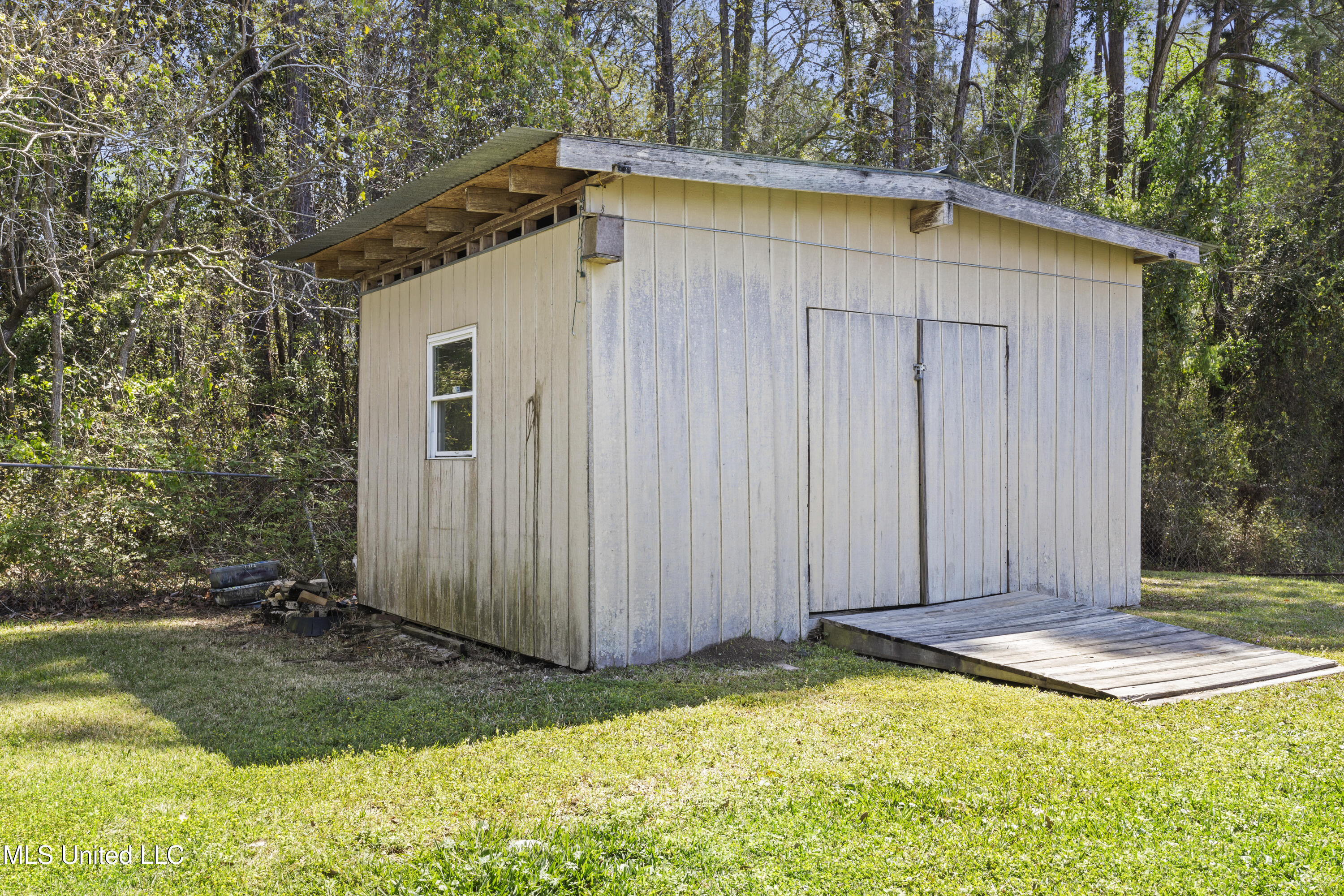 6400 J F Douglas Drive, Ocean Springs, Mississippi image 22