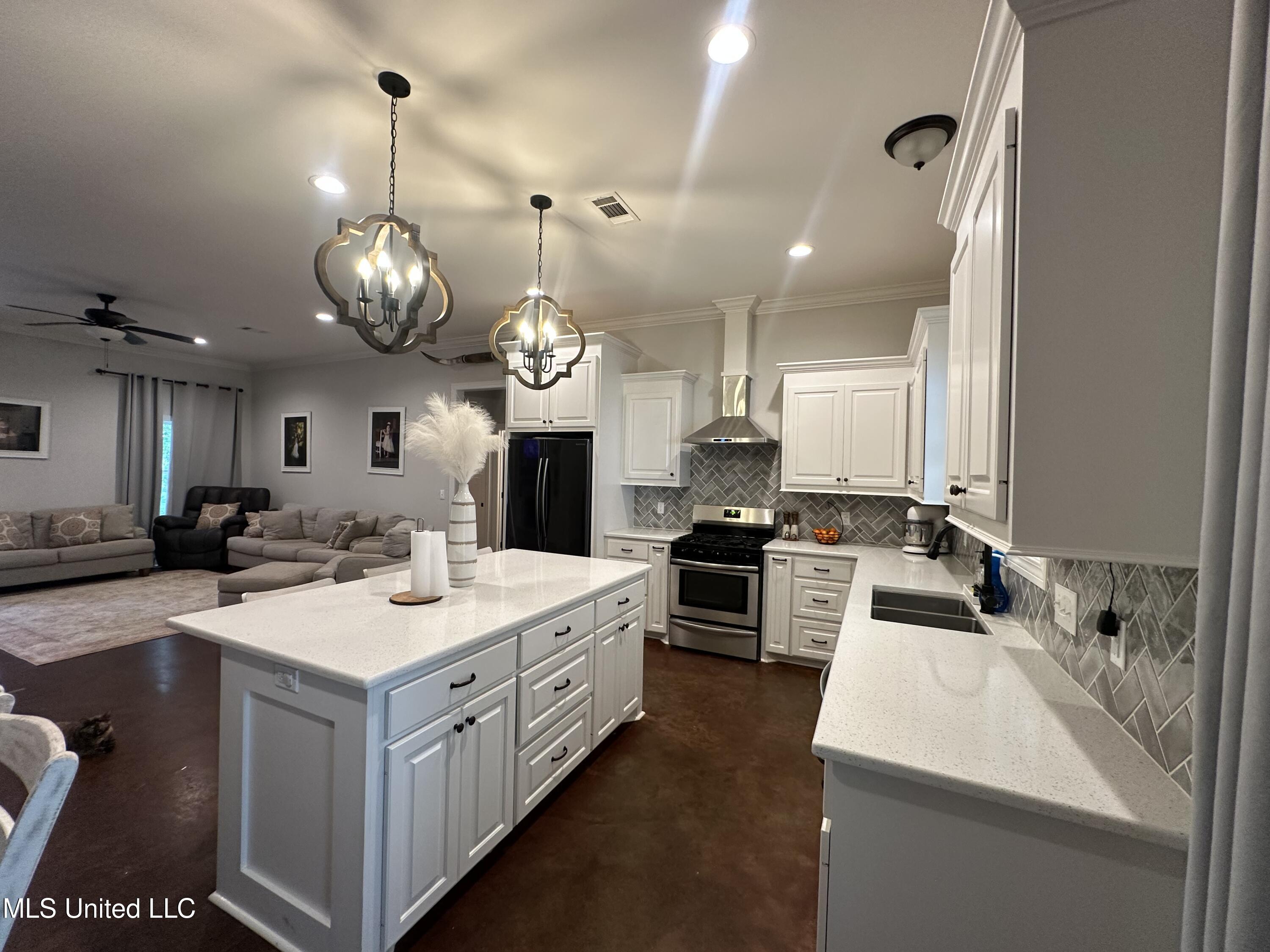1184 Heed Neely Road, Harrisville, Mississippi image 9