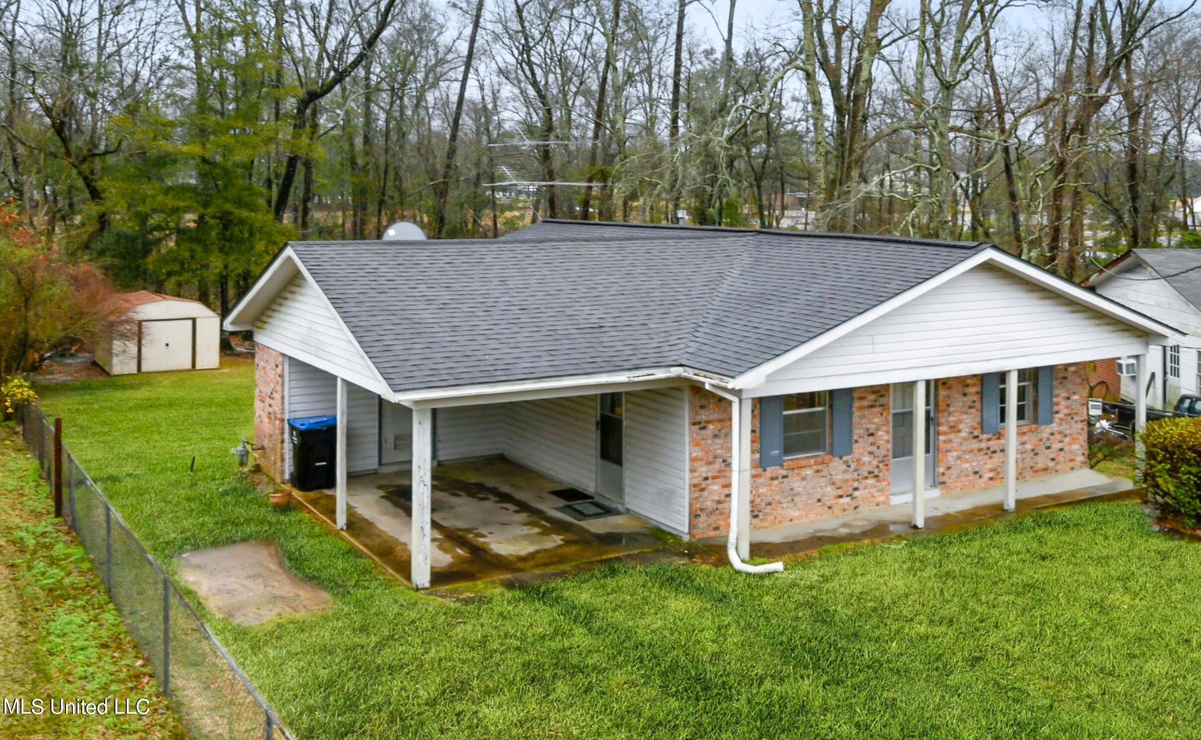 113 Woodland Drive, Lucedale, Mississippi image 1