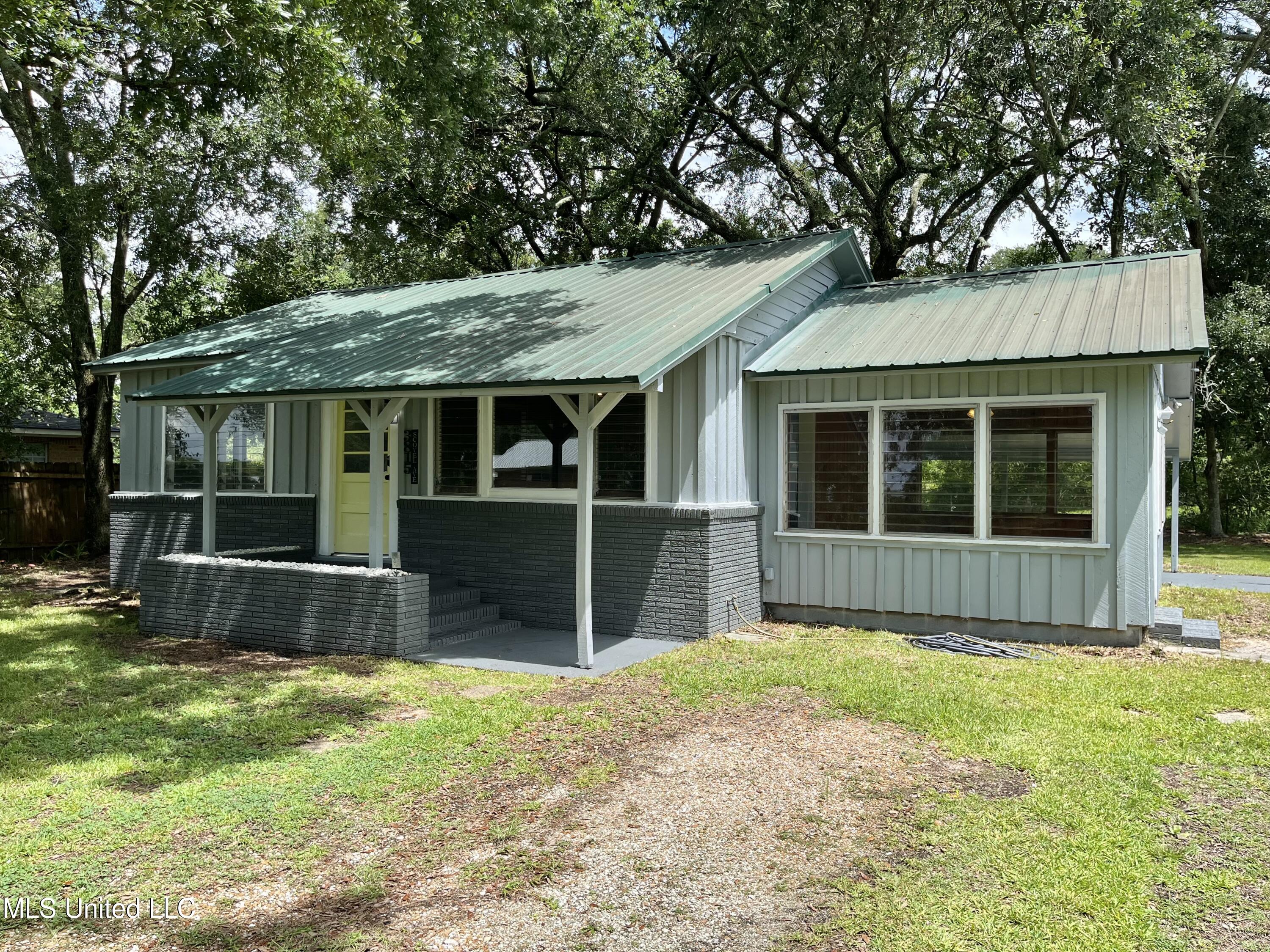 3815 Scovel Avenue, Pascagoula, Mississippi image 2