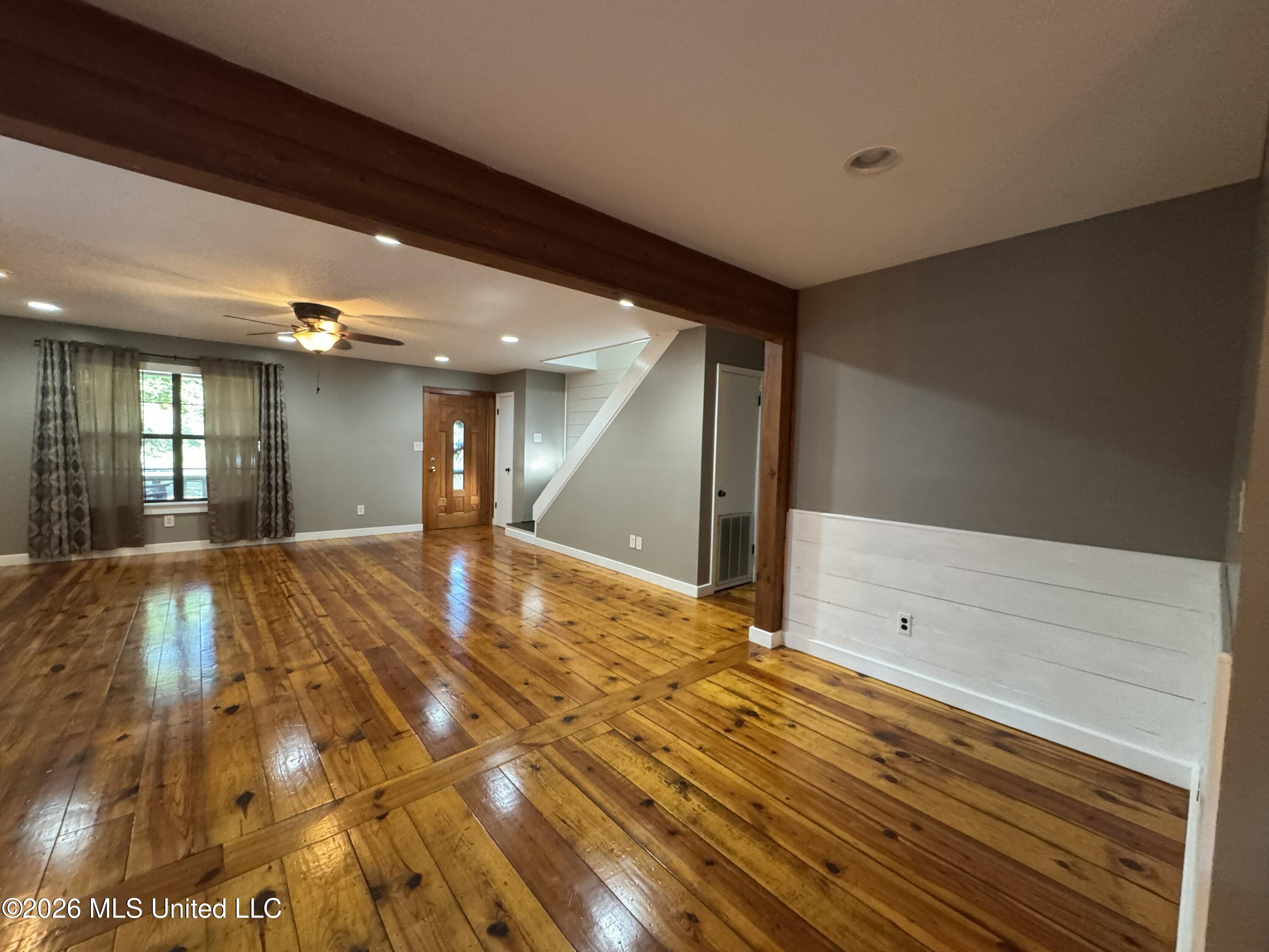 1100 Rolling Wood Drive