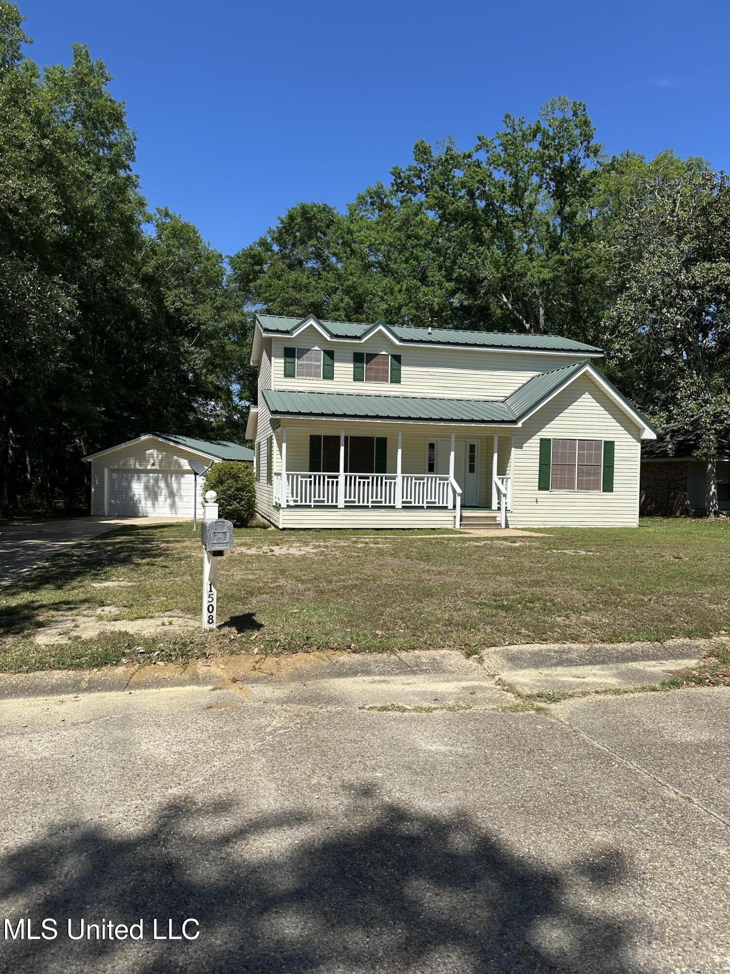 1508 Sioux Bayou Drive, Gautier, Mississippi image 2