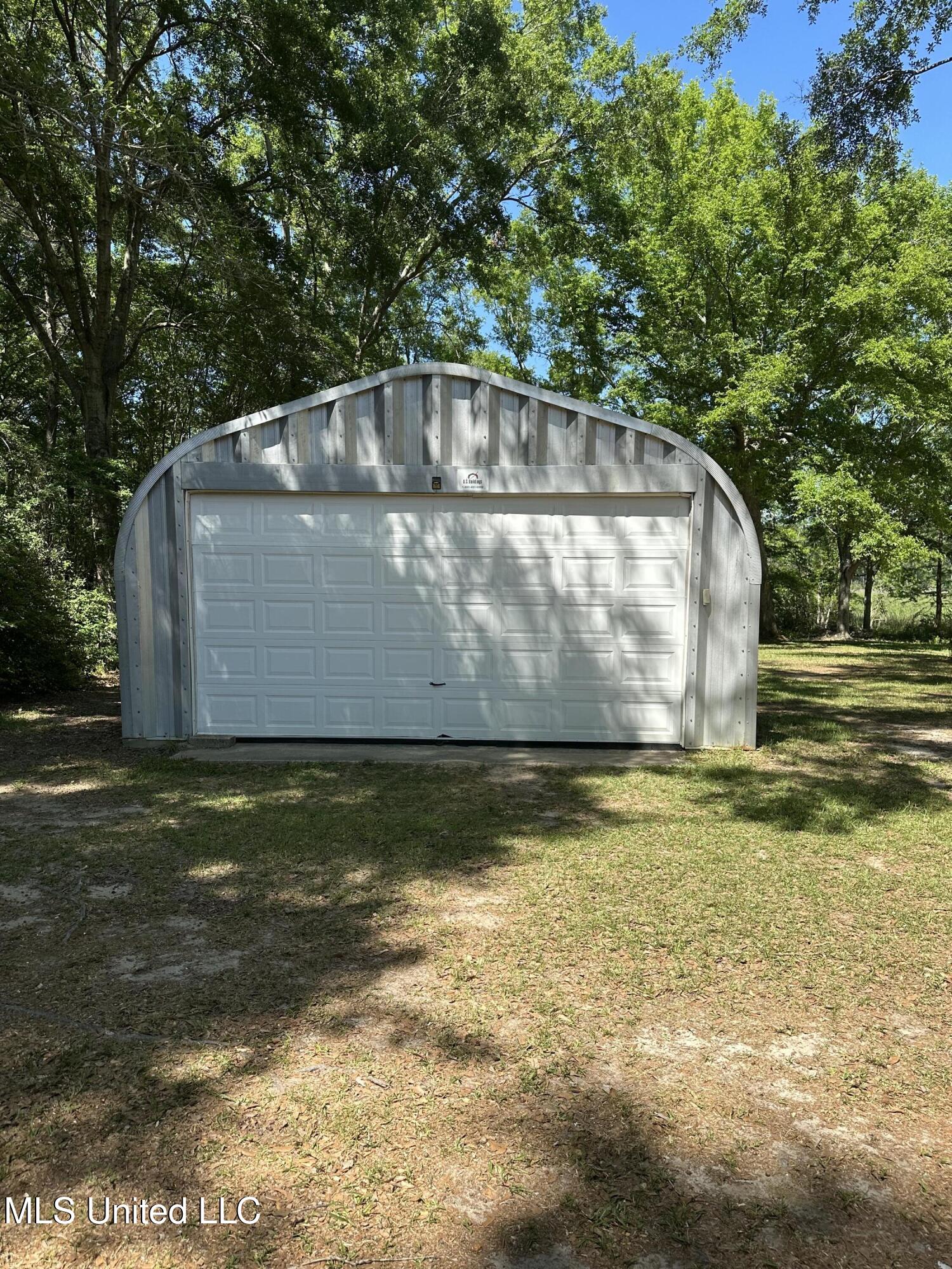 1508 Sioux Bayou Drive, Gautier, Mississippi image 4
