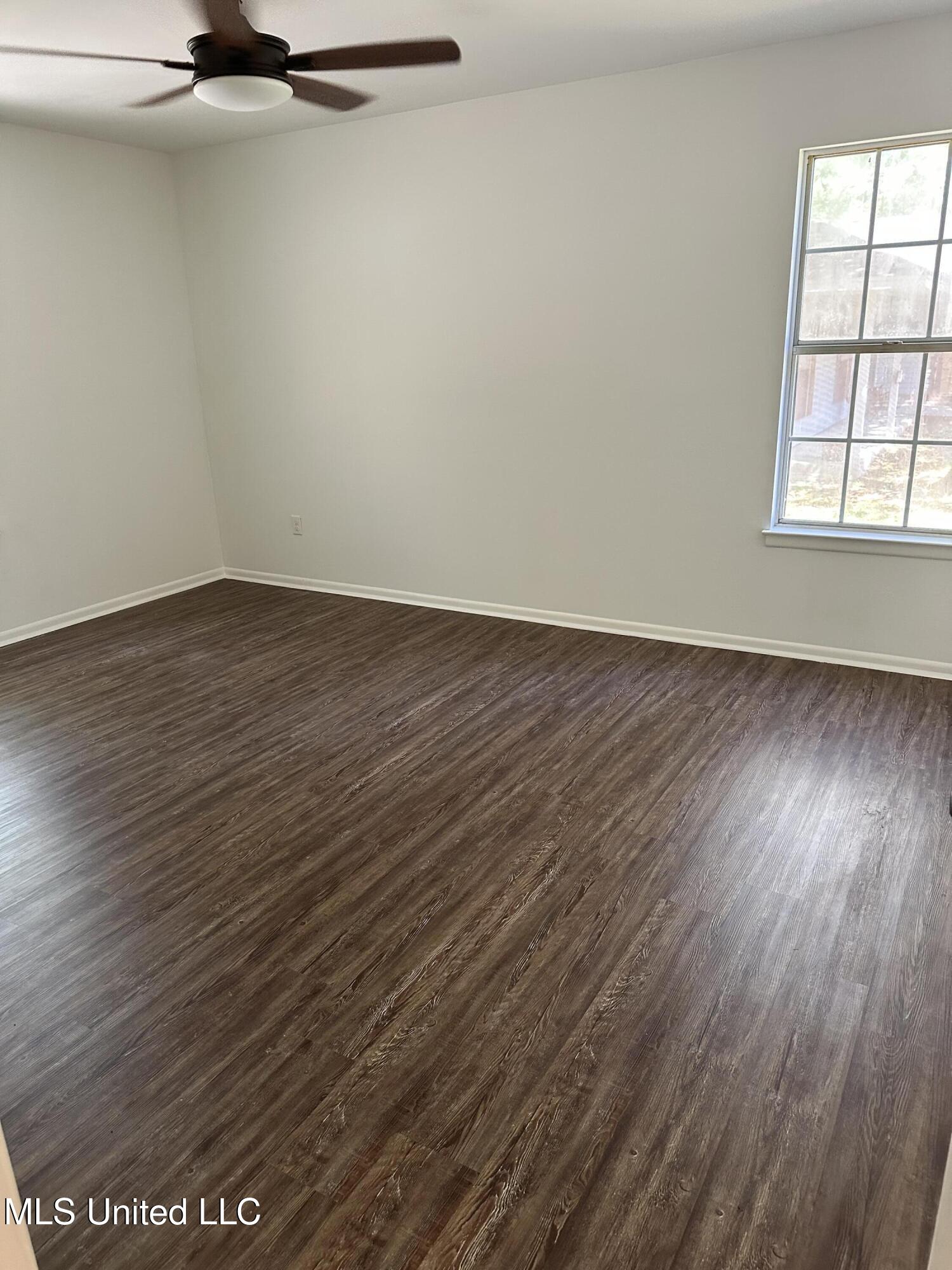 1508 Sioux Bayou Drive, Gautier, Mississippi image 13