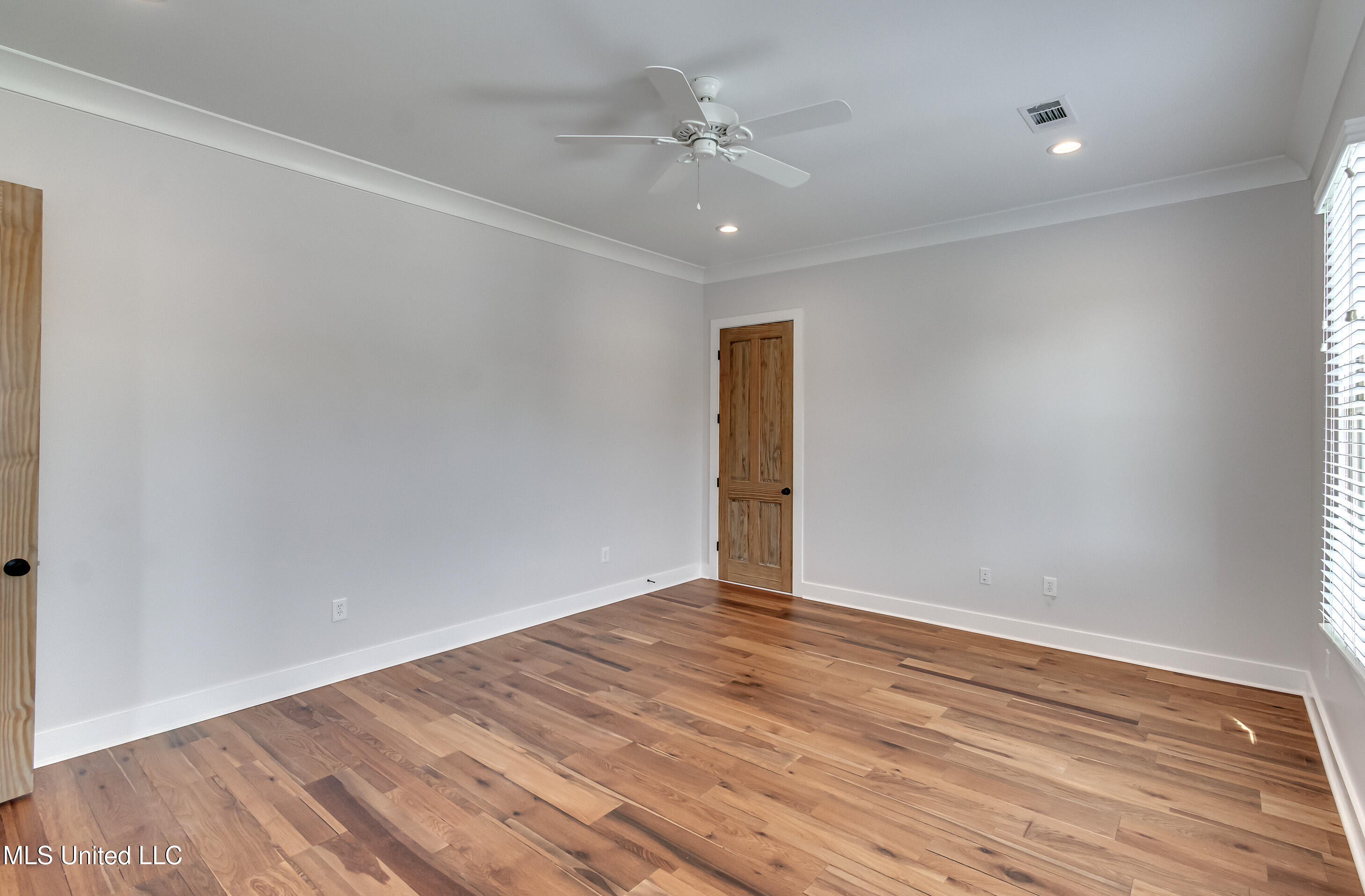 Madison, Mississippi 39110, United States, 4 Bedrooms Bedrooms, ,4 BathroomsBathrooms,Residential,Pending,159450