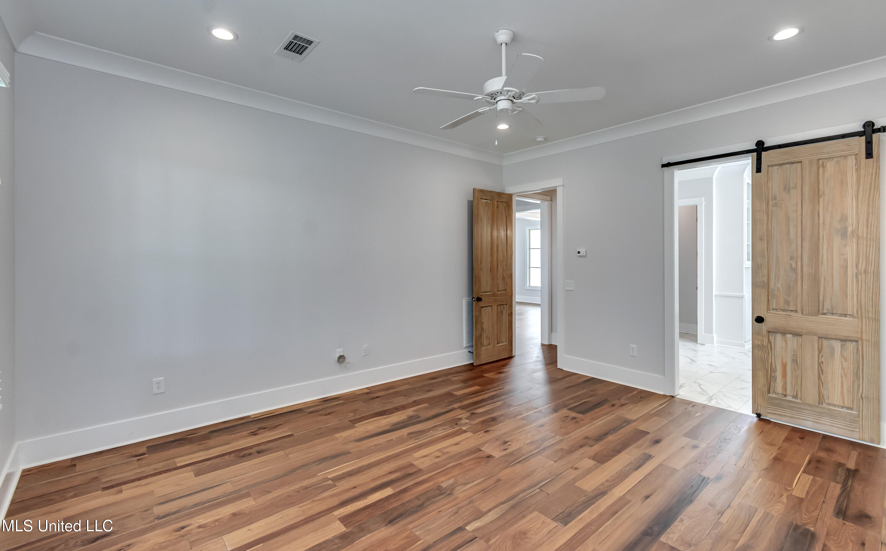 Madison, Mississippi 39110, United States, 4 Bedrooms Bedrooms, ,4 BathroomsBathrooms,Residential,Pending,159450