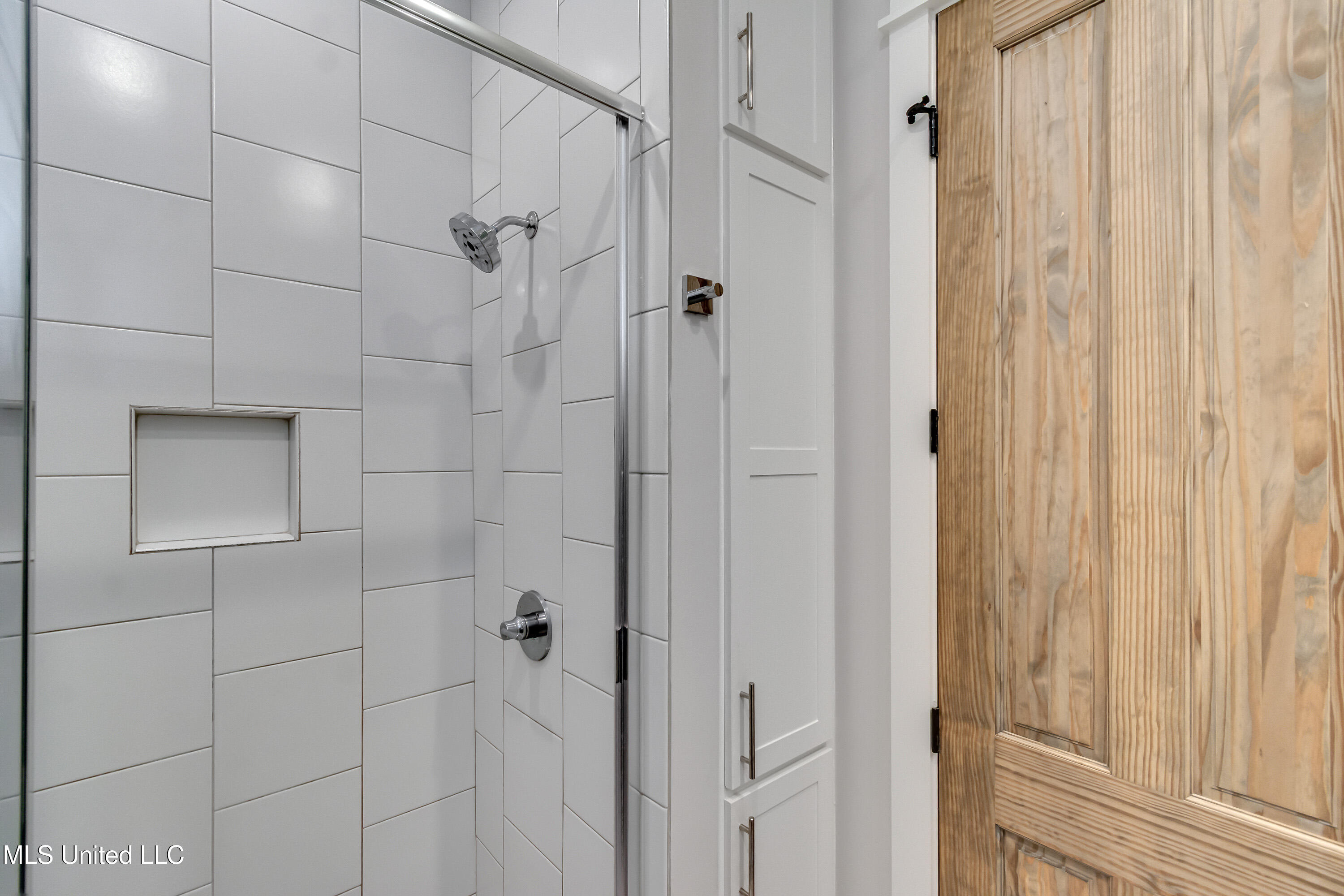 Madison, Mississippi 39110, United States, 4 Bedrooms Bedrooms, ,4 BathroomsBathrooms,Residential,Pending,159450