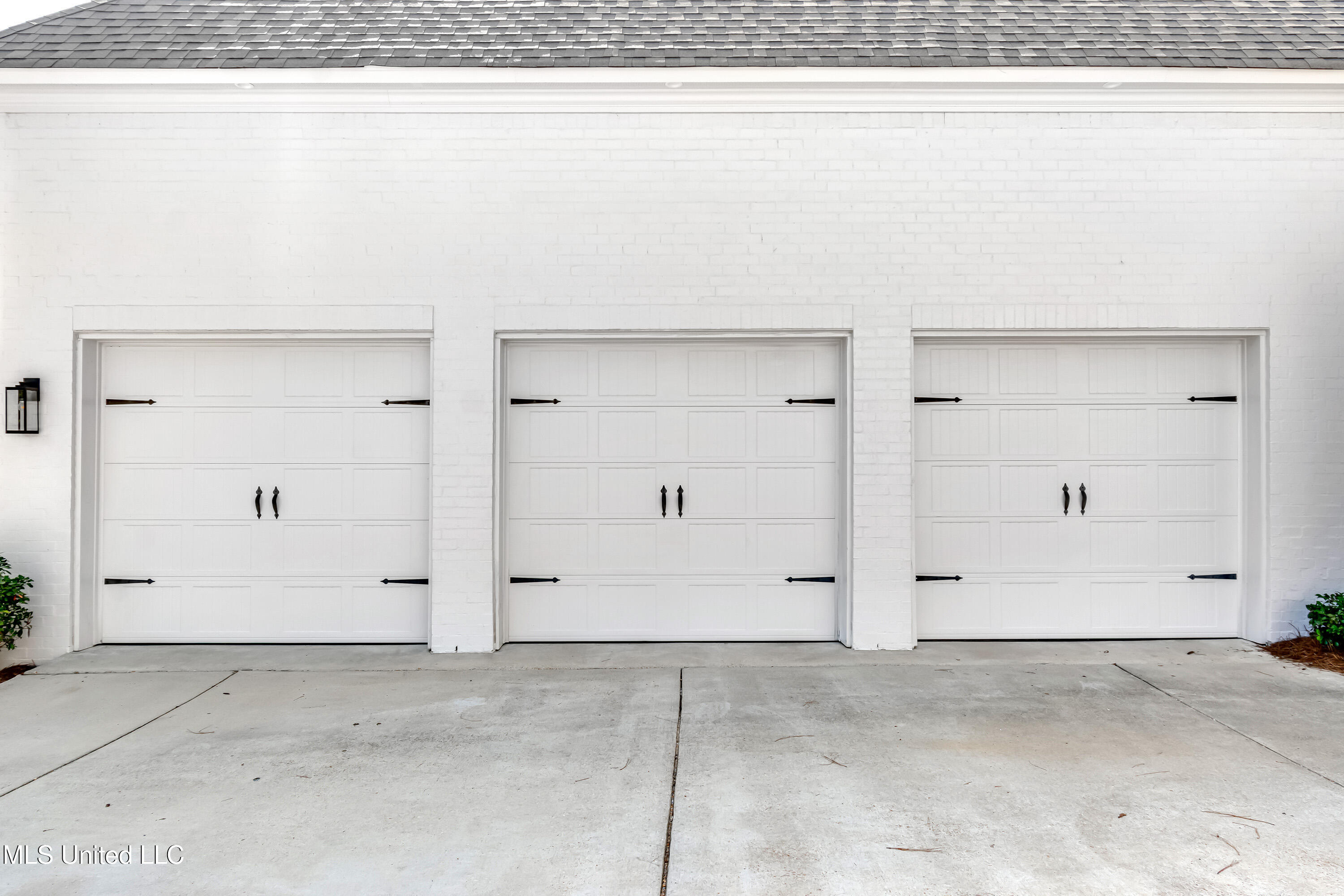 Madison, Mississippi 39110, United States, 4 Bedrooms Bedrooms, ,4 BathroomsBathrooms,Residential,Pending,159450