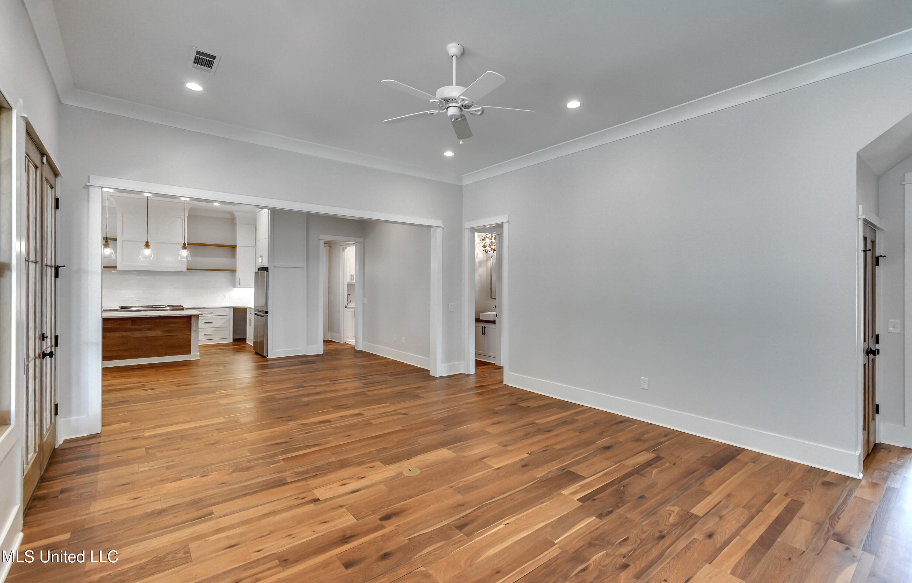 Madison, Mississippi 39110, United States, 4 Bedrooms Bedrooms, ,4 BathroomsBathrooms,Residential,Pending,159450