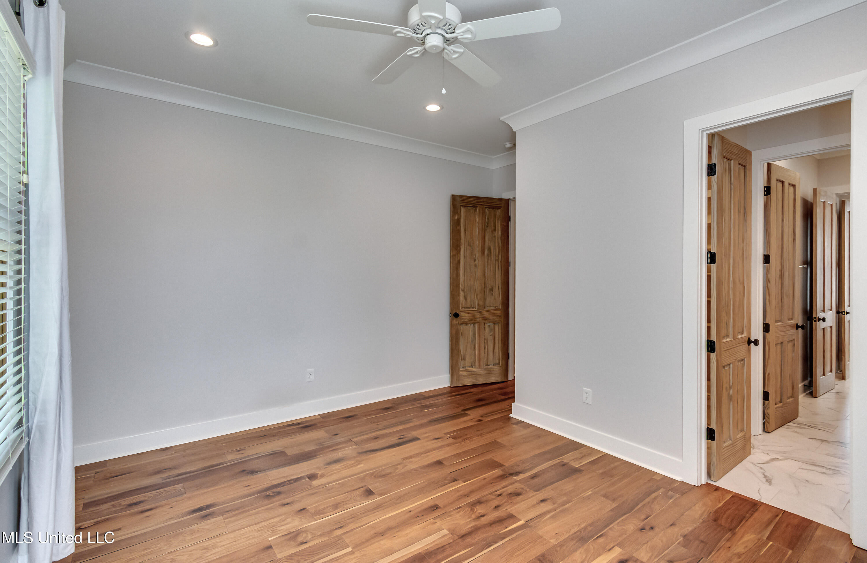 Madison, Mississippi 39110, United States, 4 Bedrooms Bedrooms, ,4 BathroomsBathrooms,Residential,Pending,159450