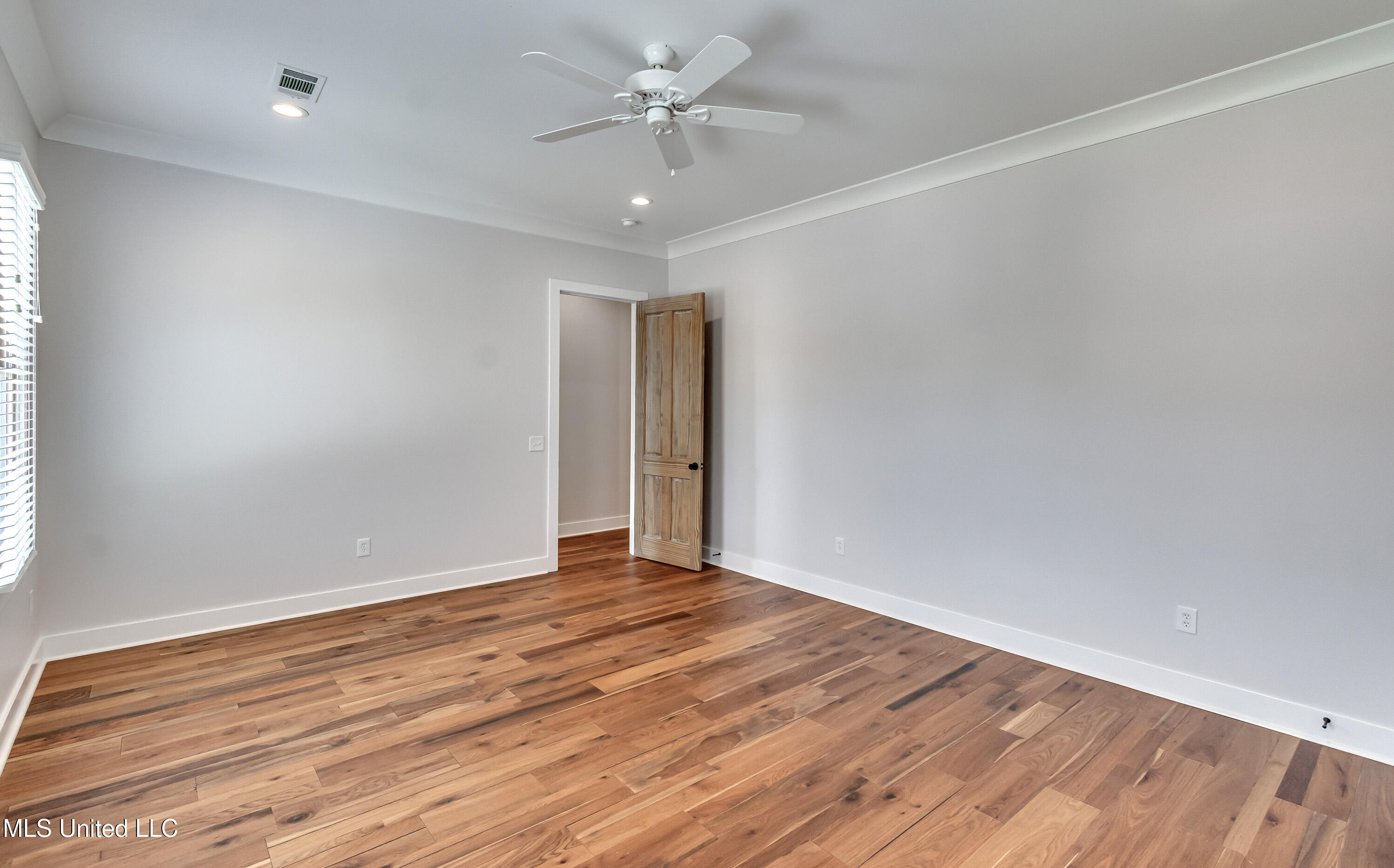 Madison, Mississippi 39110, United States, 4 Bedrooms Bedrooms, ,4 BathroomsBathrooms,Residential,Pending,159450