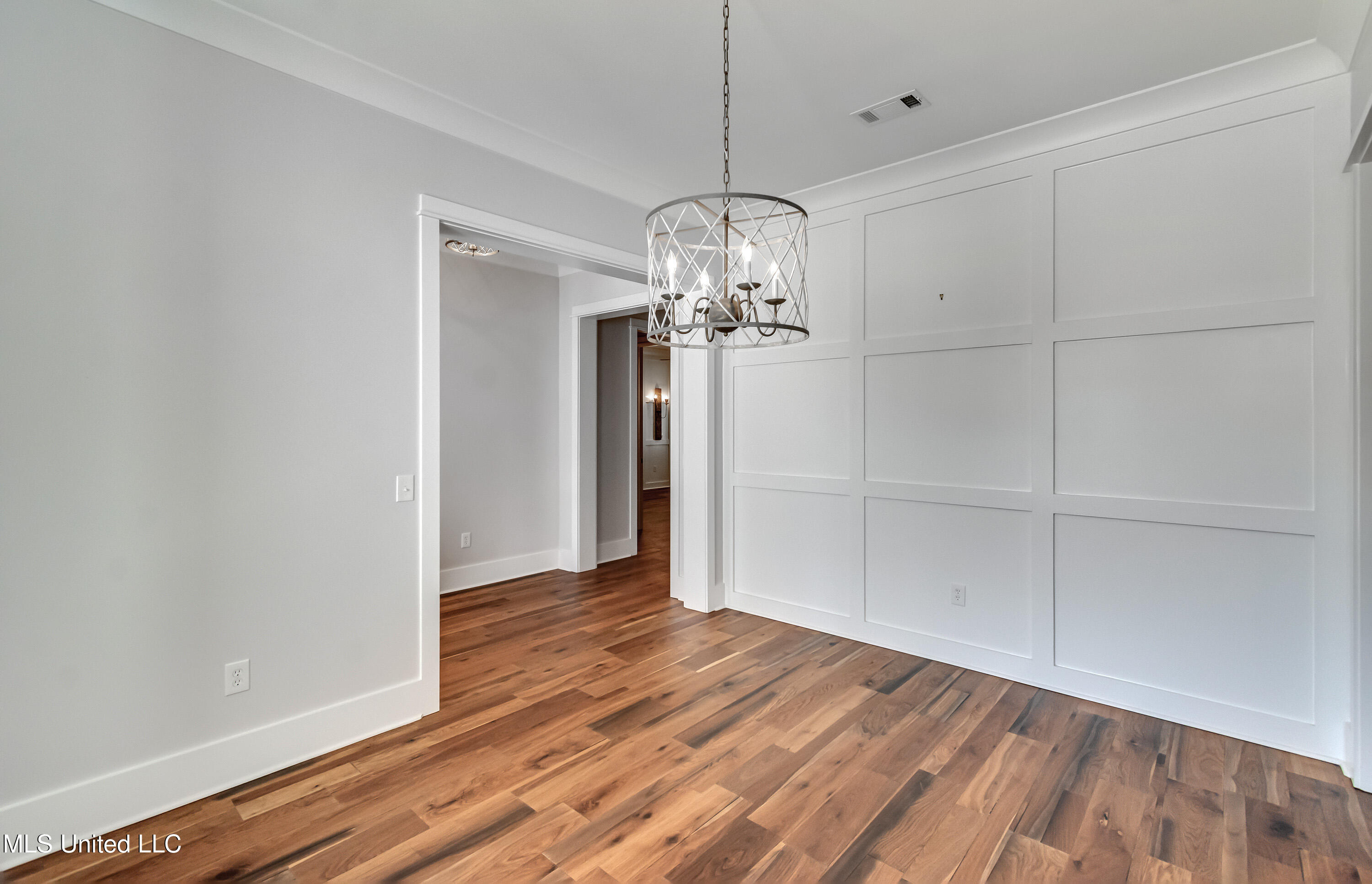 Madison, Mississippi 39110, United States, 4 Bedrooms Bedrooms, ,4 BathroomsBathrooms,Residential,Pending,159450