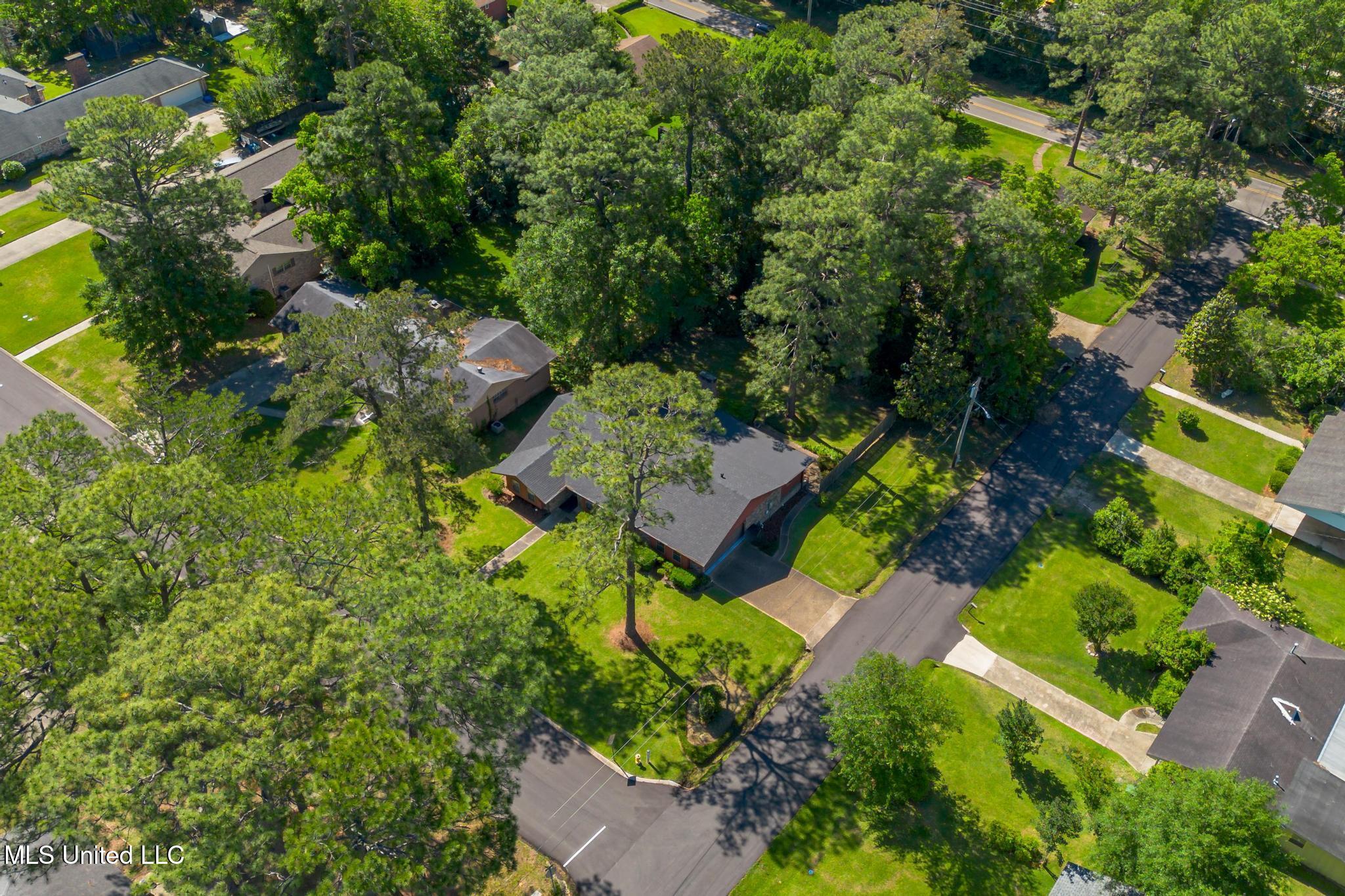 2506 Villa Verde Street, Hattiesburg, Mississippi image 25