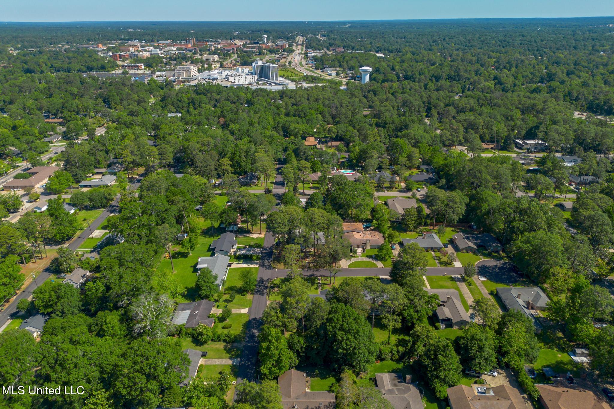 2506 Villa Verde Street, Hattiesburg, Mississippi image 26