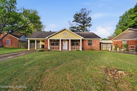 Homes For Sale - 727 Thornwood Drive<br/> Southaven, MS 38671