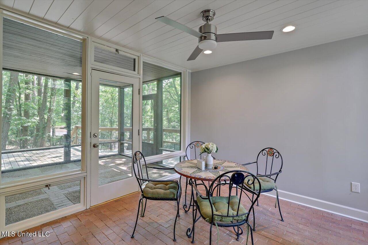 1844 Eastover Drive, Jackson, Mississippi image 12