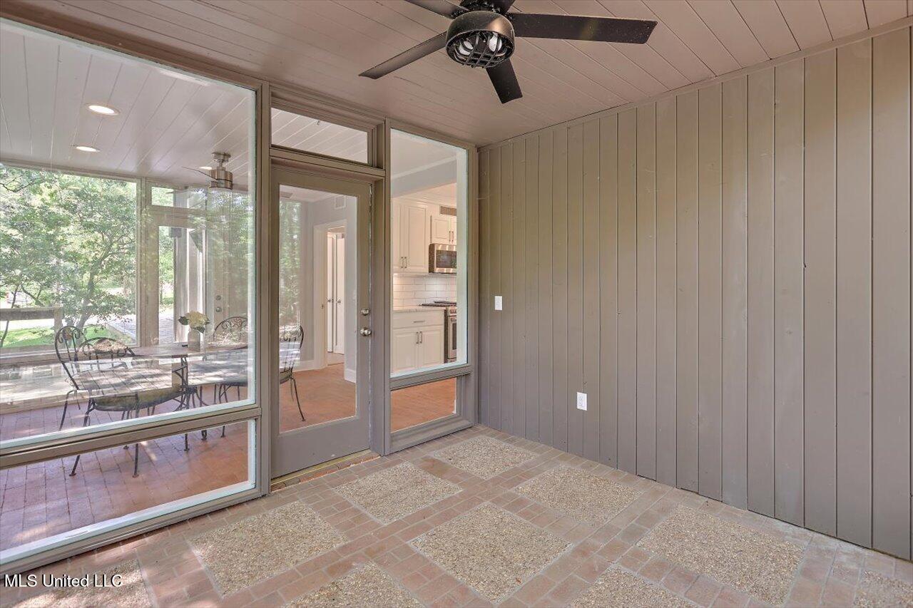 1844 Eastover Drive, Jackson, Mississippi image 15