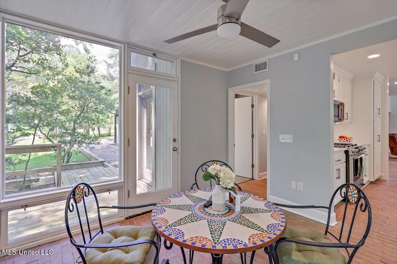 1844 Eastover Drive, Jackson, Mississippi image 13