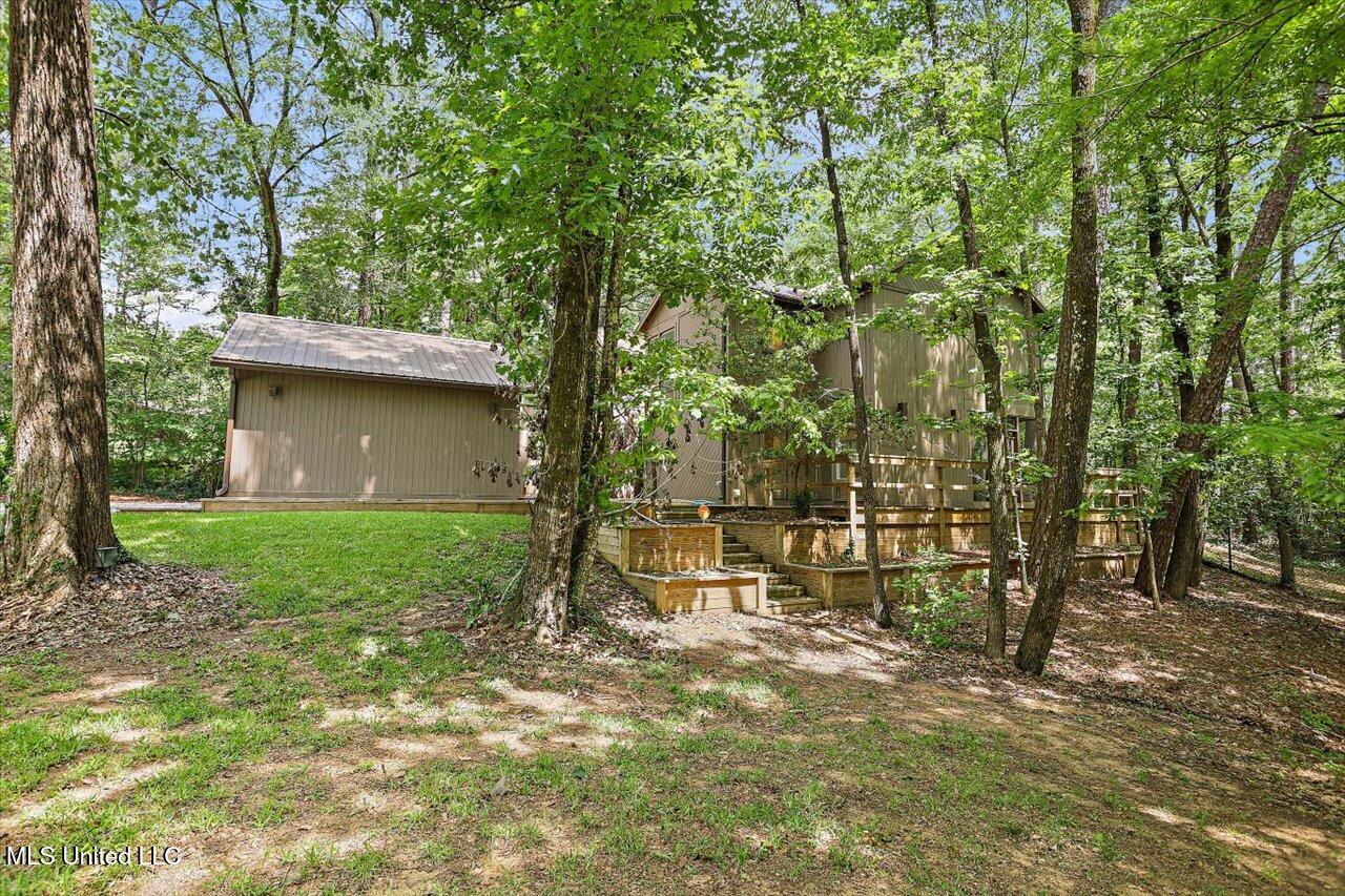 1844 Eastover Drive, Jackson, Mississippi image 1