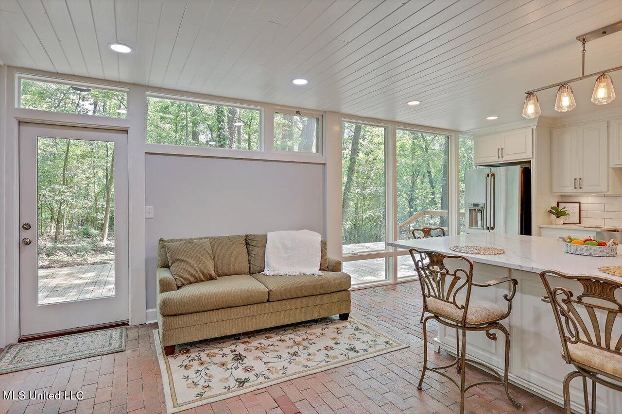 1844 Eastover Drive, Jackson, Mississippi image 18