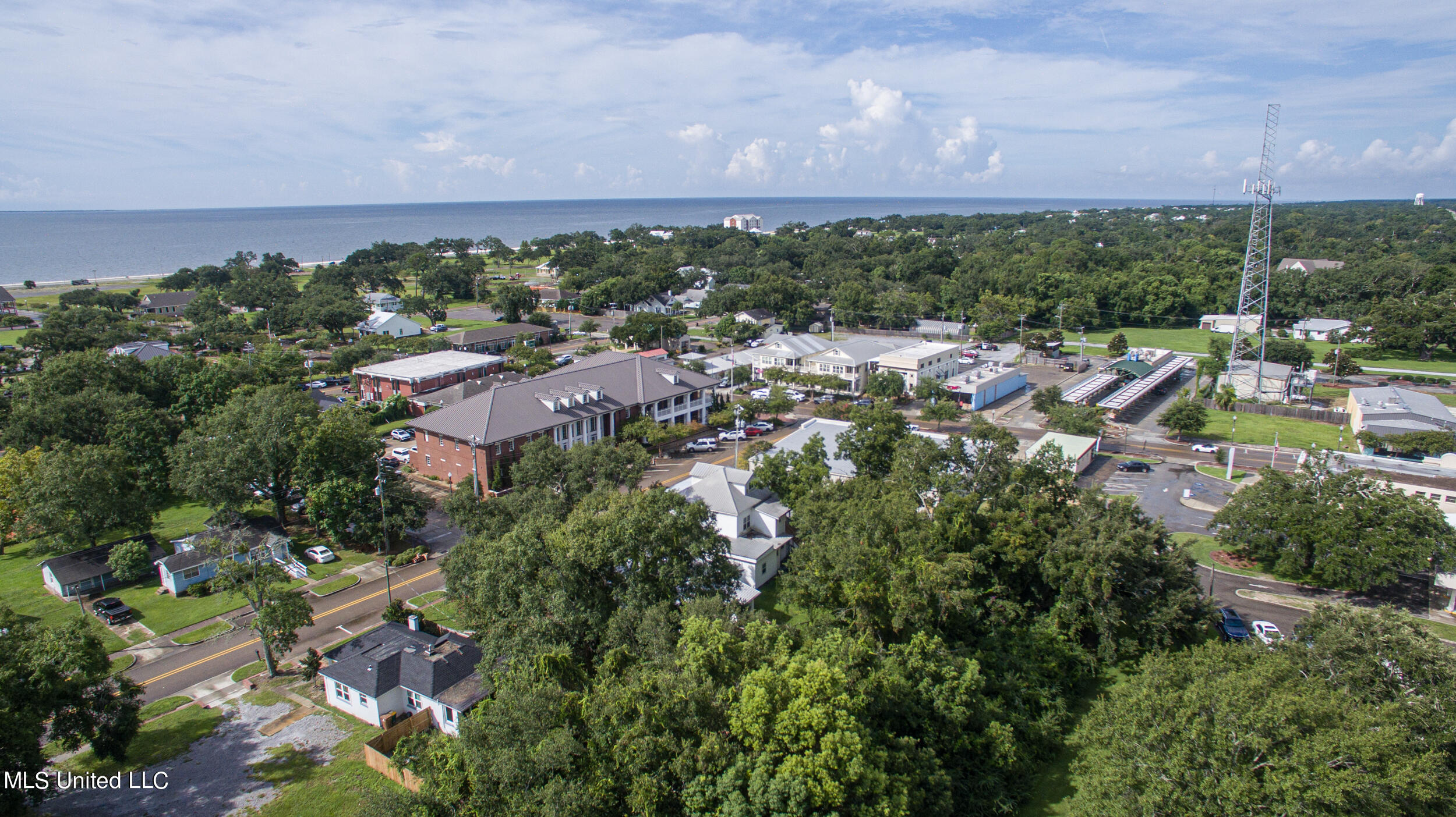 124 E Second Street, Long Beach, Mississippi image 3