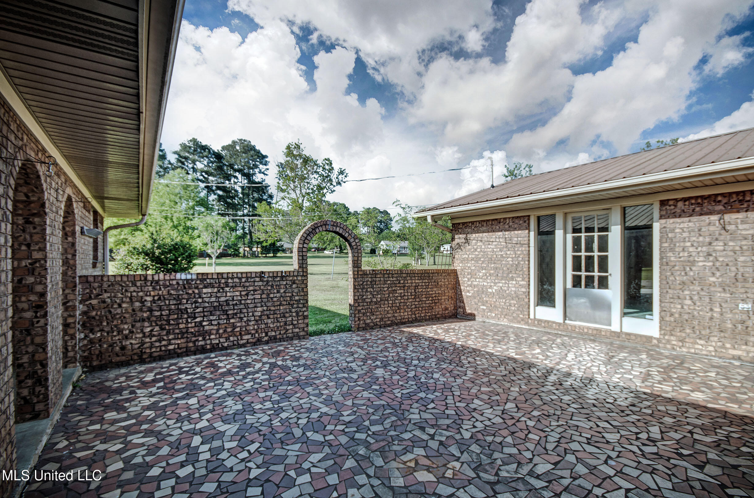 910 Ms-16, Carthage, Mississippi image 3