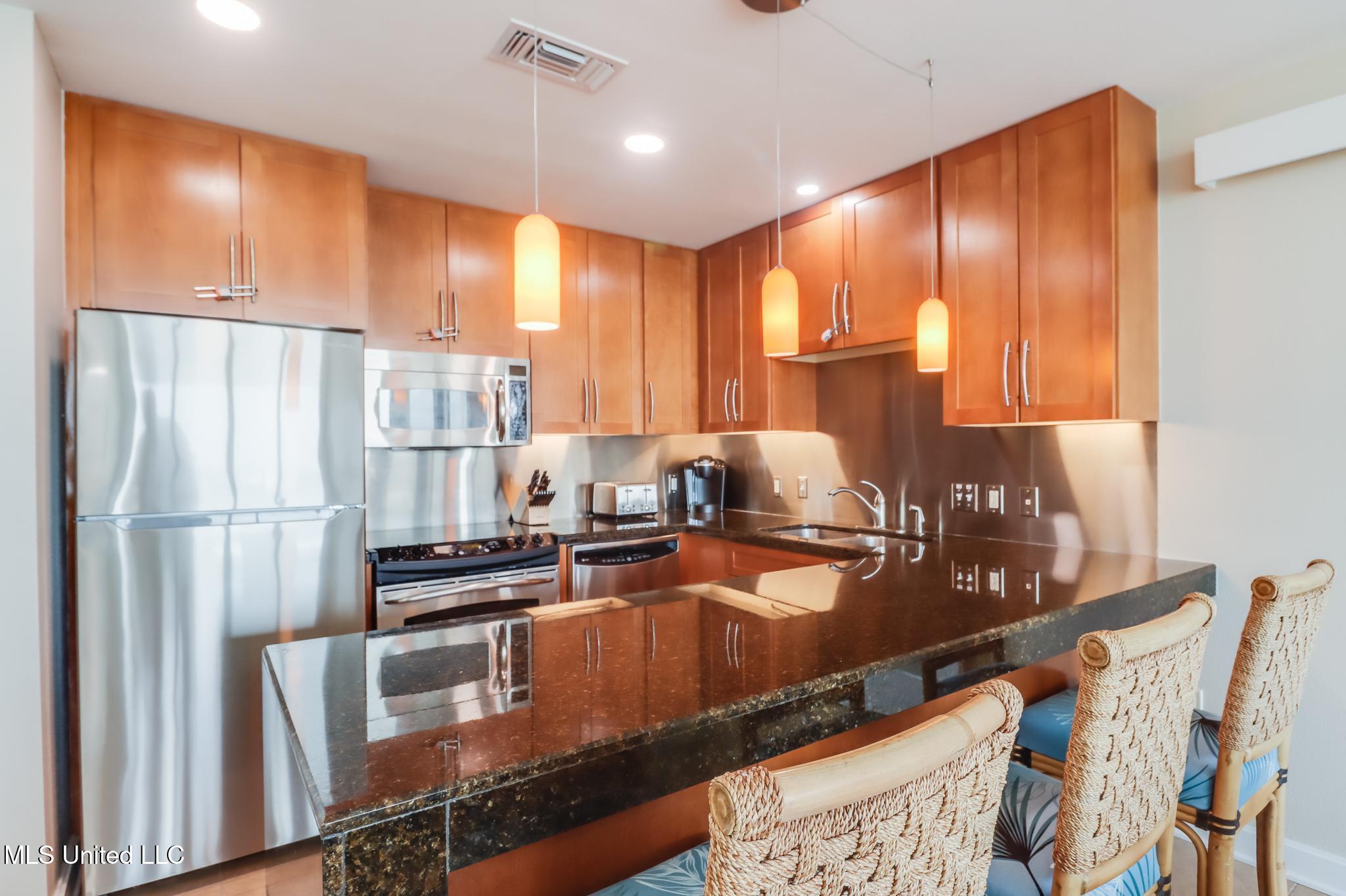 2060 Beach Boulevard #1602, Biloxi, Mississippi image 6