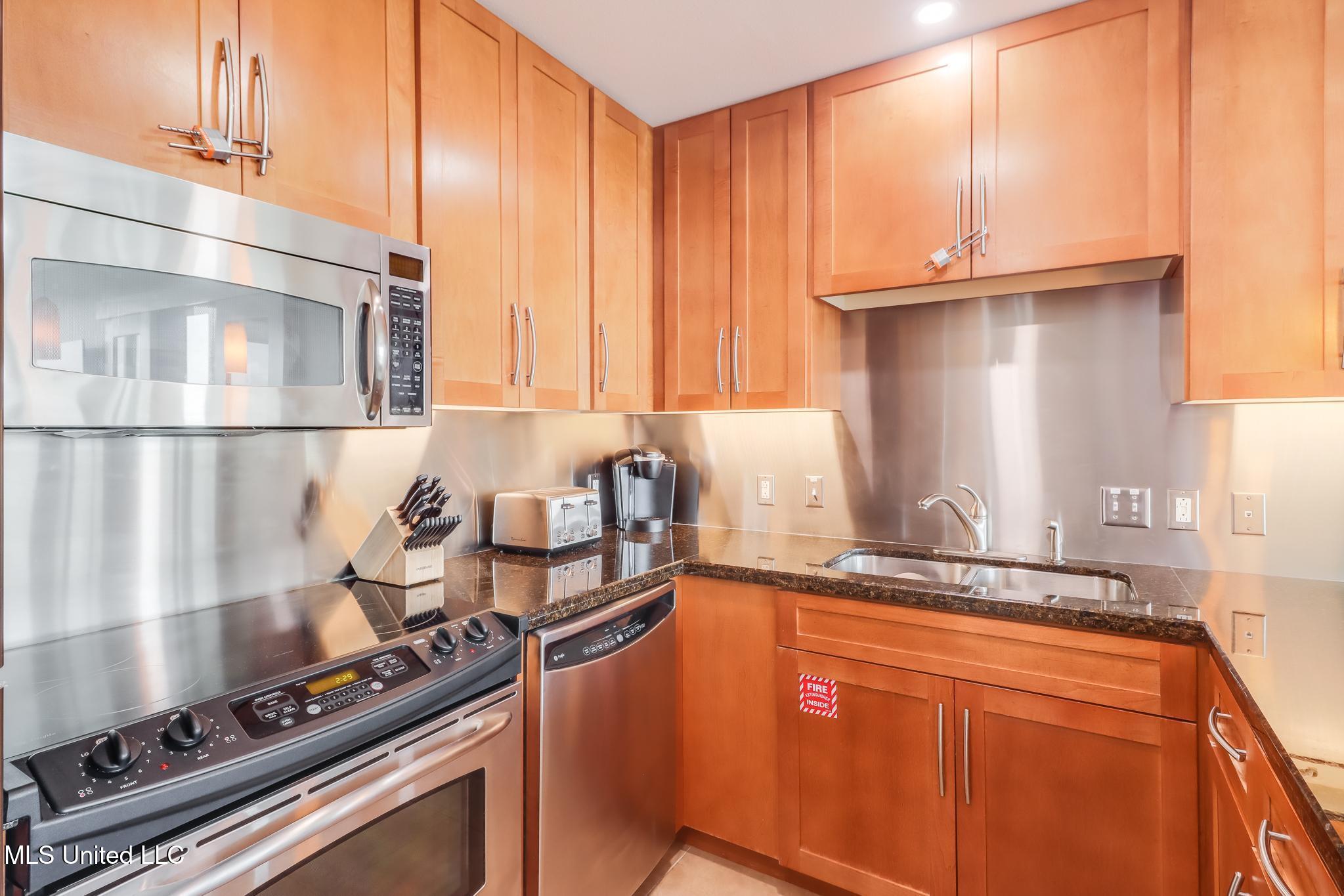 2060 Beach Boulevard #1602, Biloxi, Mississippi image 5