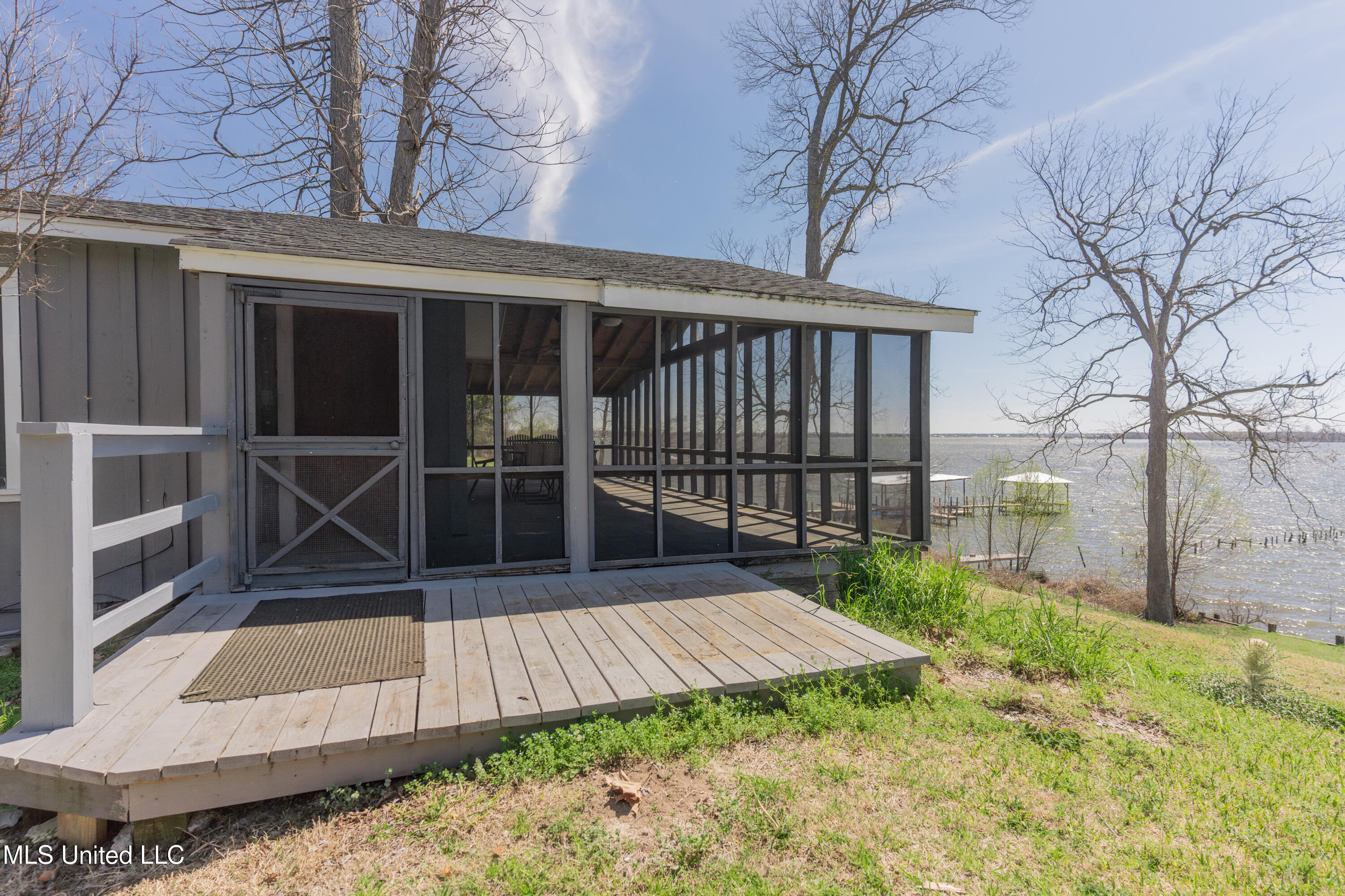 95 Nesting Site, Vicksburg, Mississippi image 11