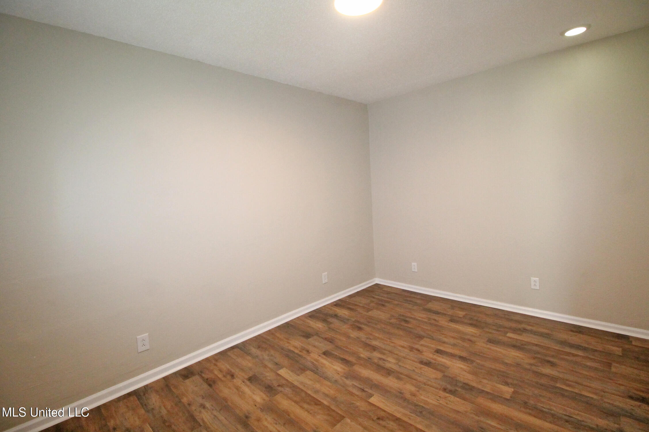 6212 Grierson Street, Moss Point, Mississippi image 20
