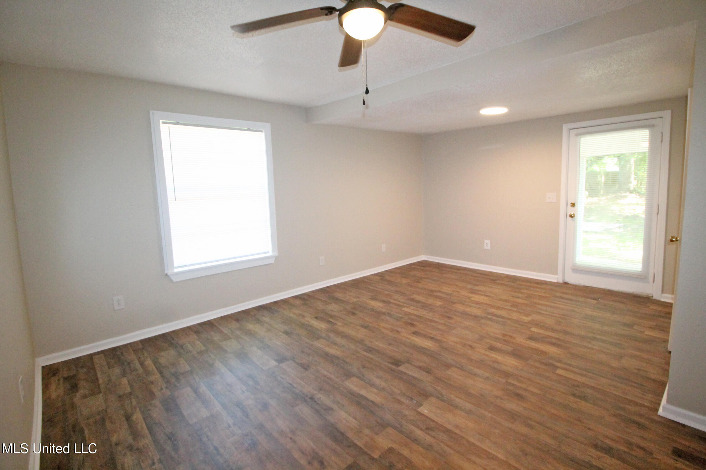 6212 Grierson Street, Moss Point, Mississippi image 13