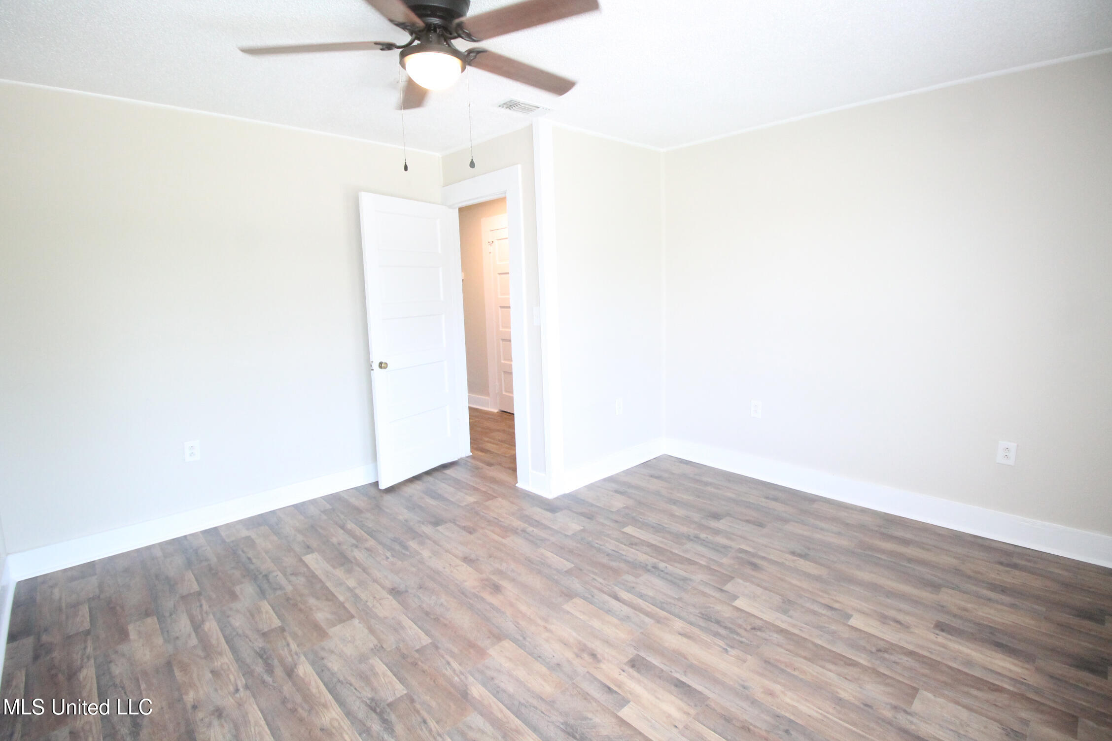 6212 Grierson Street, Moss Point, Mississippi image 27