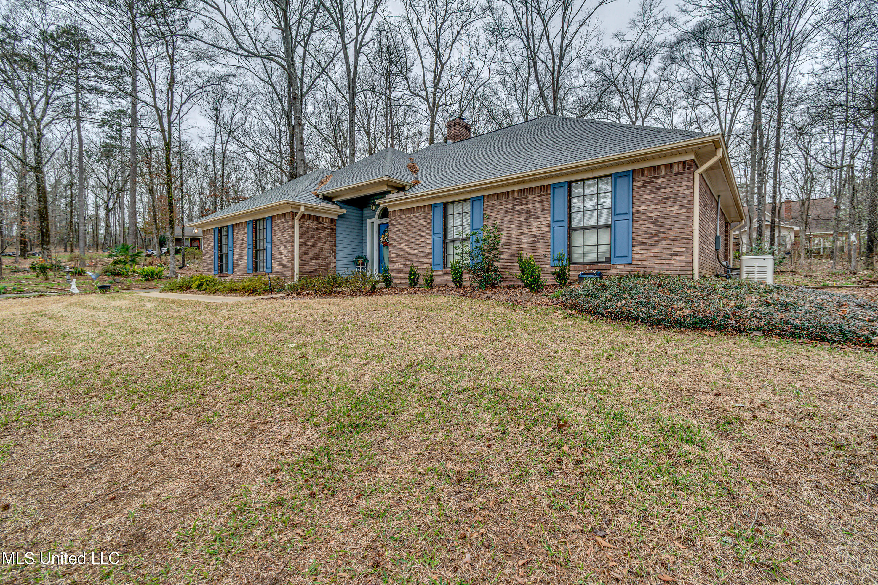 104 Devonport Circle, Raymond, Mississippi image 3