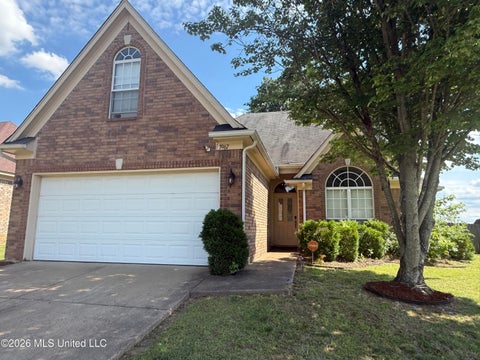 Homes For Sale - 3967 Rasco Hills Drive<br/> Desoto County, Southaven, MS 38671