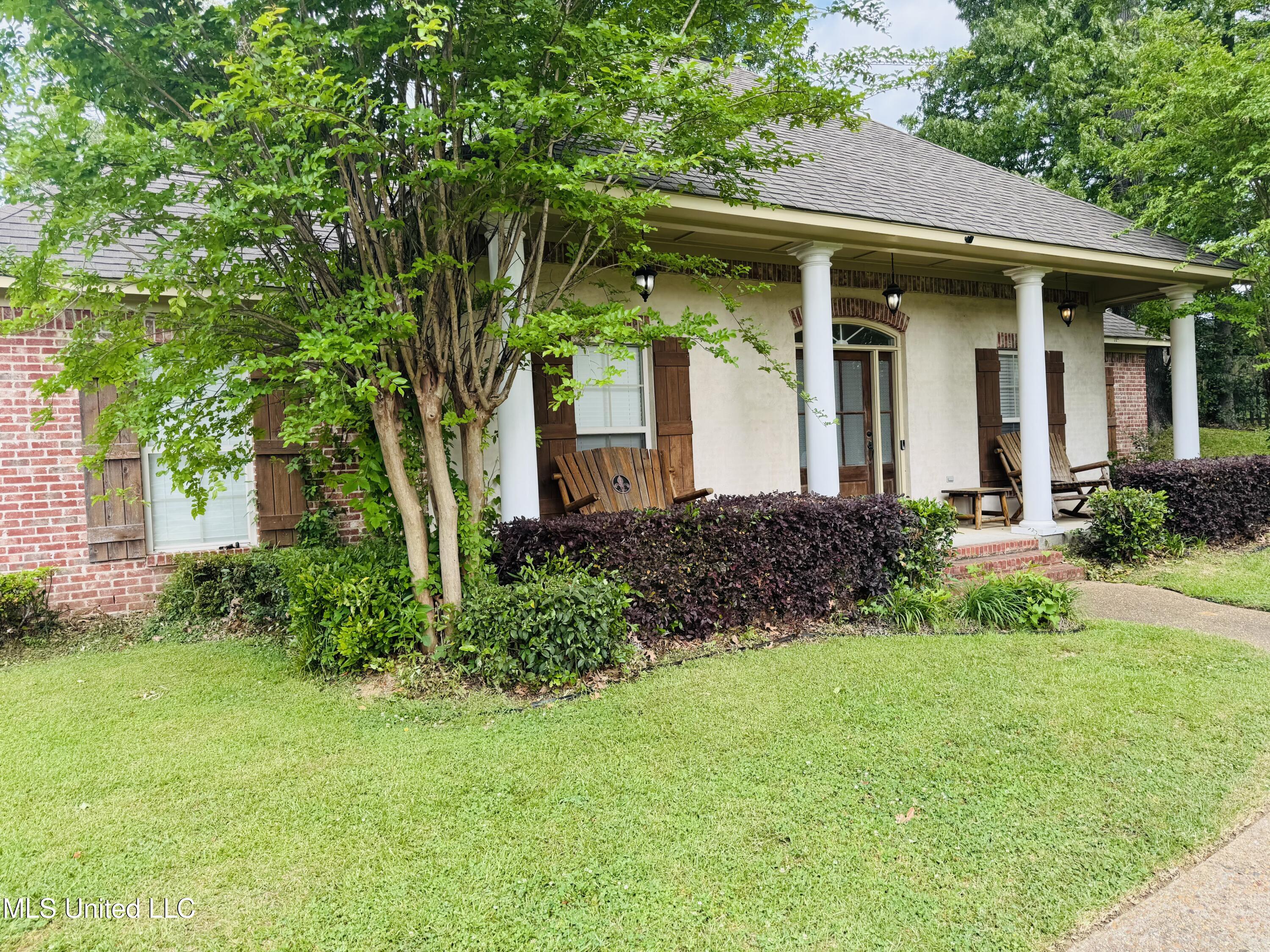 8 Audubon Place, Natchez, Mississippi image 6