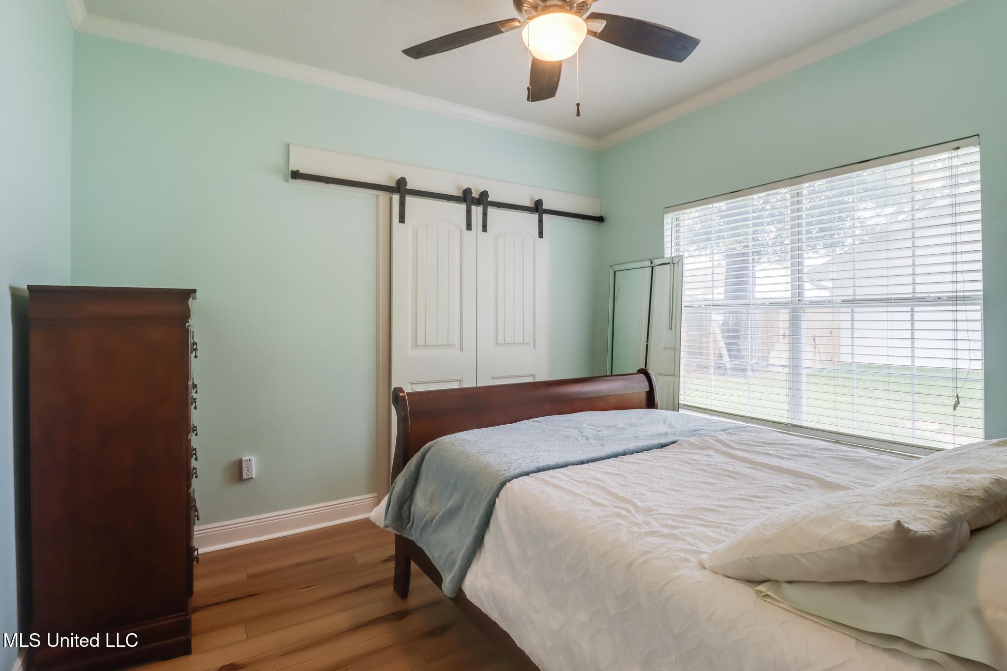 2421 Collins Boulevard, Gulfport, Mississippi image 19