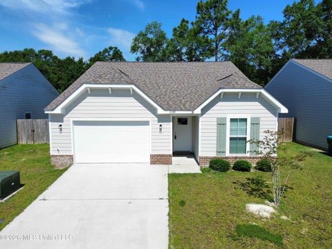 Homes For Sale - 11389 Camden Ct Circle<br/> Gulfport, MS 39503
