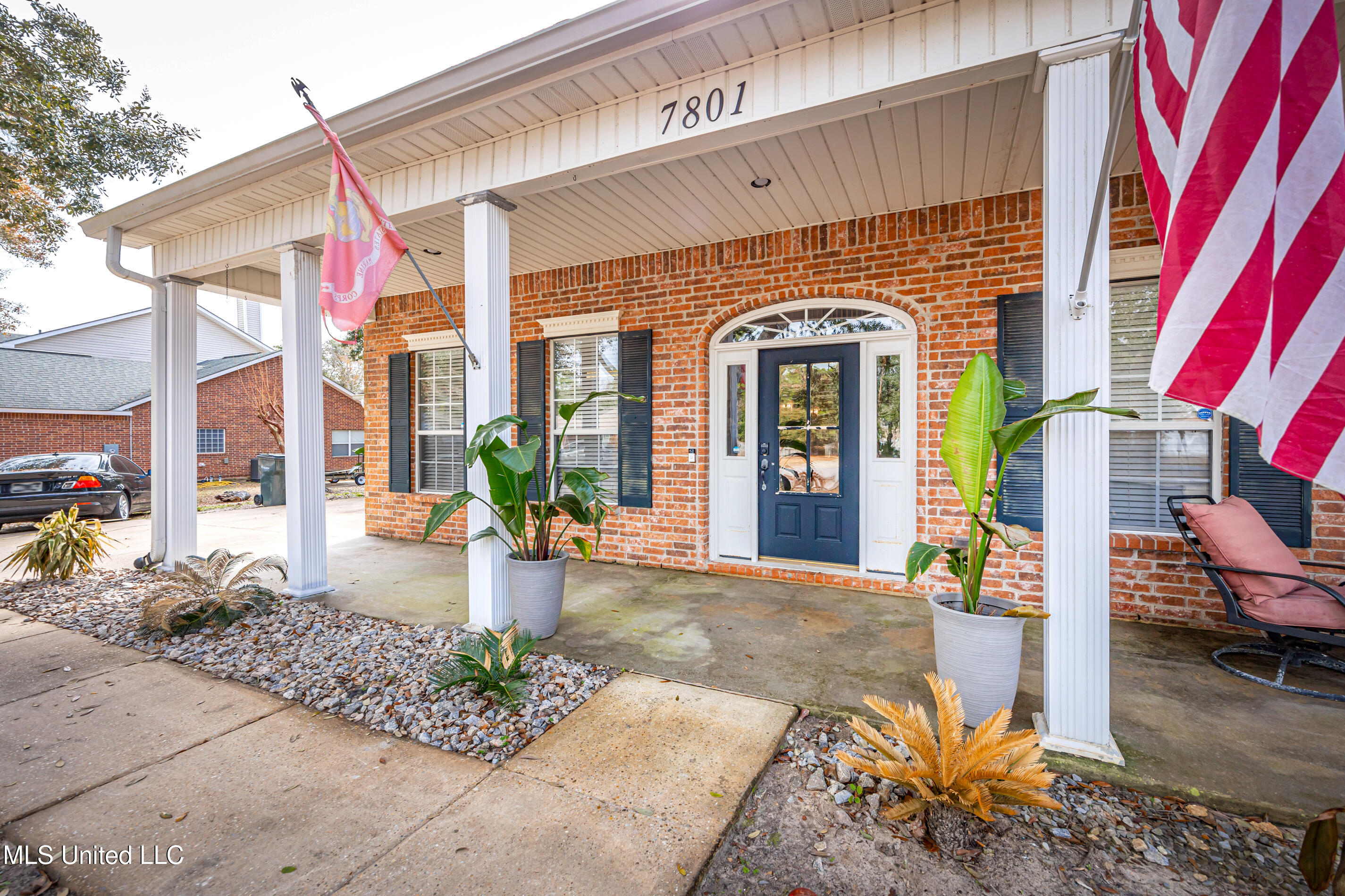 7801 Clamshell Avenue, Ocean Springs, Mississippi image 3