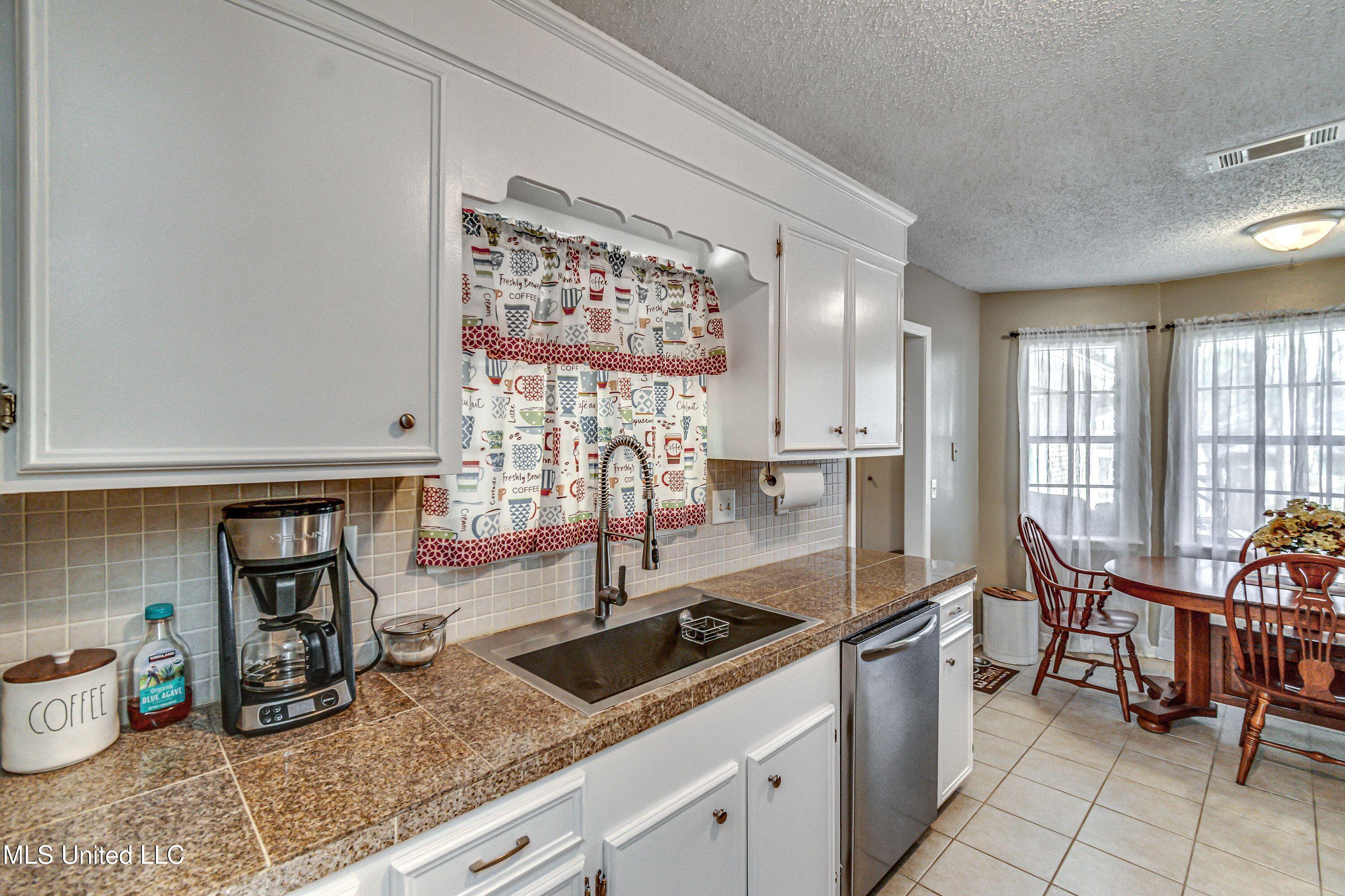 115 Bellegrove Circle, Brandon, Mississippi image 16
