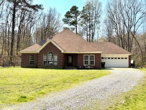 Homes For Sale - 200 S Mullins Road<br/> Marshall County, Holly Springs, MS 38635