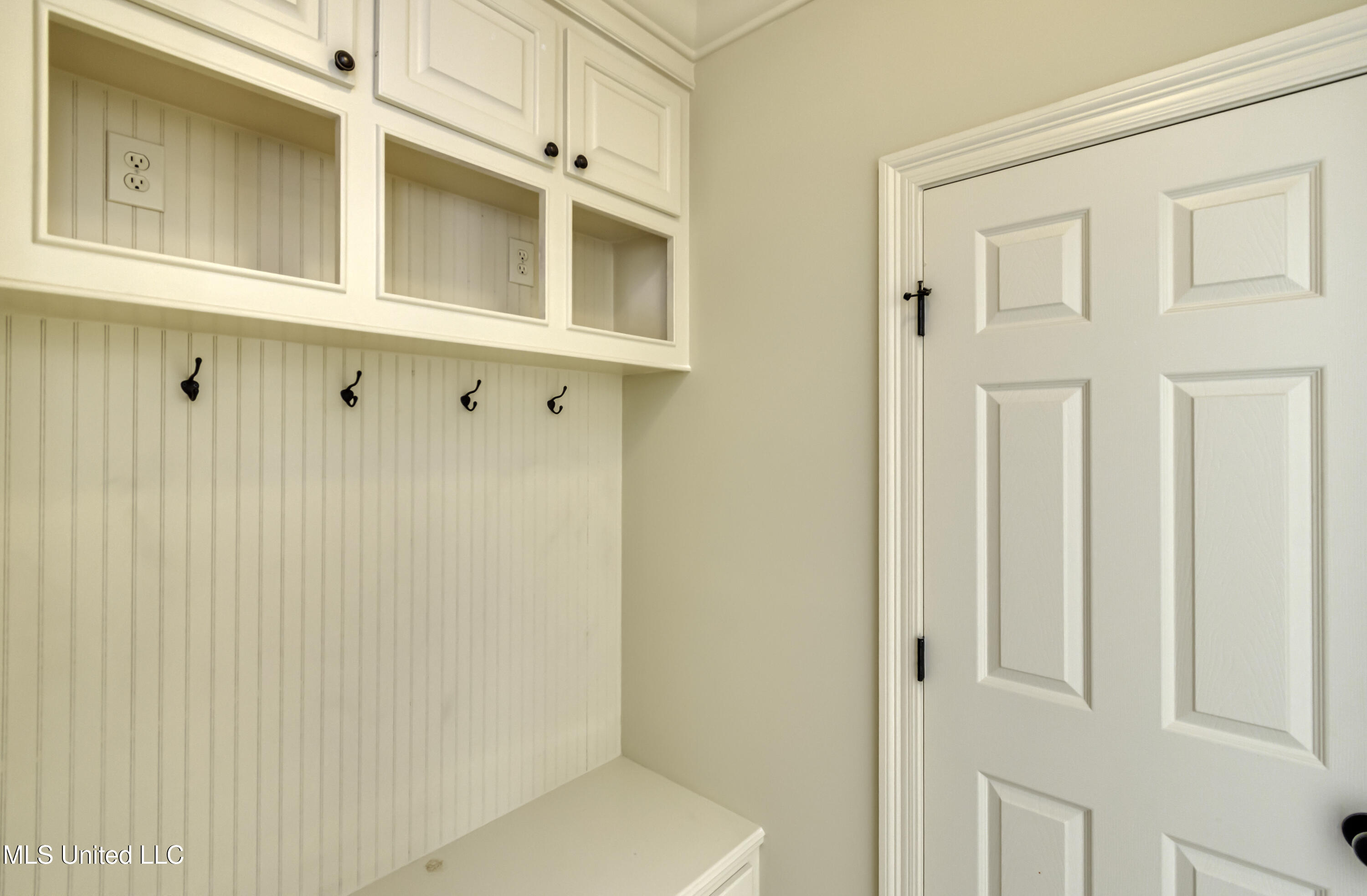 Madison, Mississippi 39110, United States, 4 Bedrooms Bedrooms, ,3 BathroomsBathrooms,Residential,Active,246074